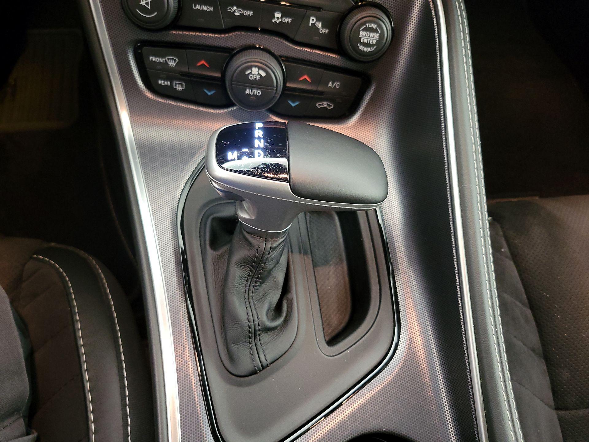 Thumbnail: 2015 Dodge Challenger - 18