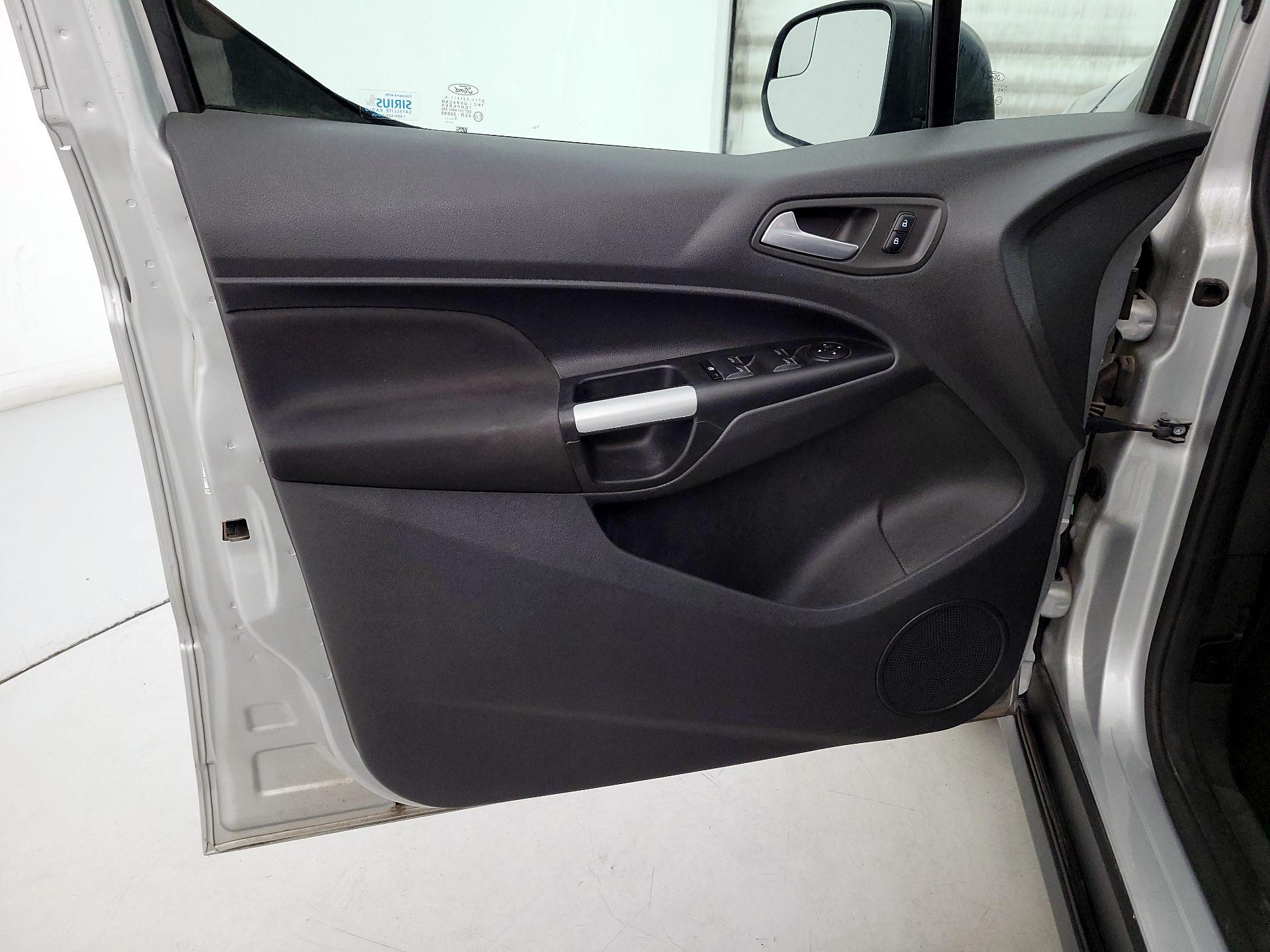 Thumbnail: 2016 Ford Transit Series - 12