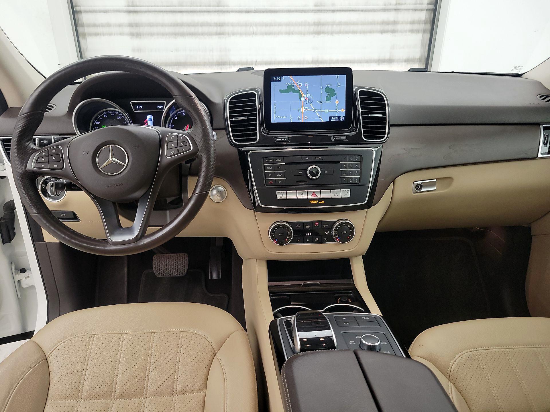 Thumbnail: 2018 Mercedes-Benz GLE - 9