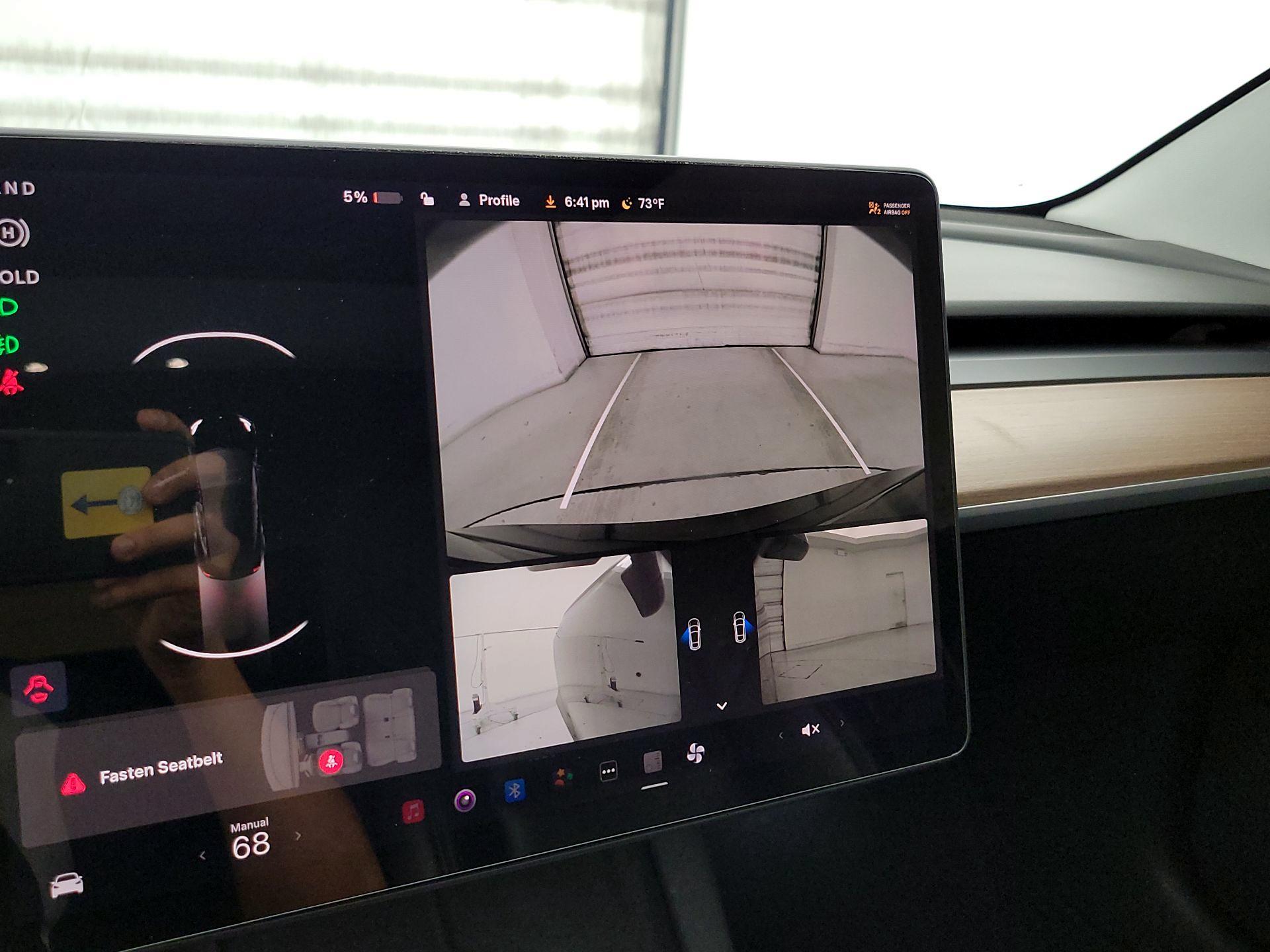Thumbnail: 2022 Tesla Model 3 - 14