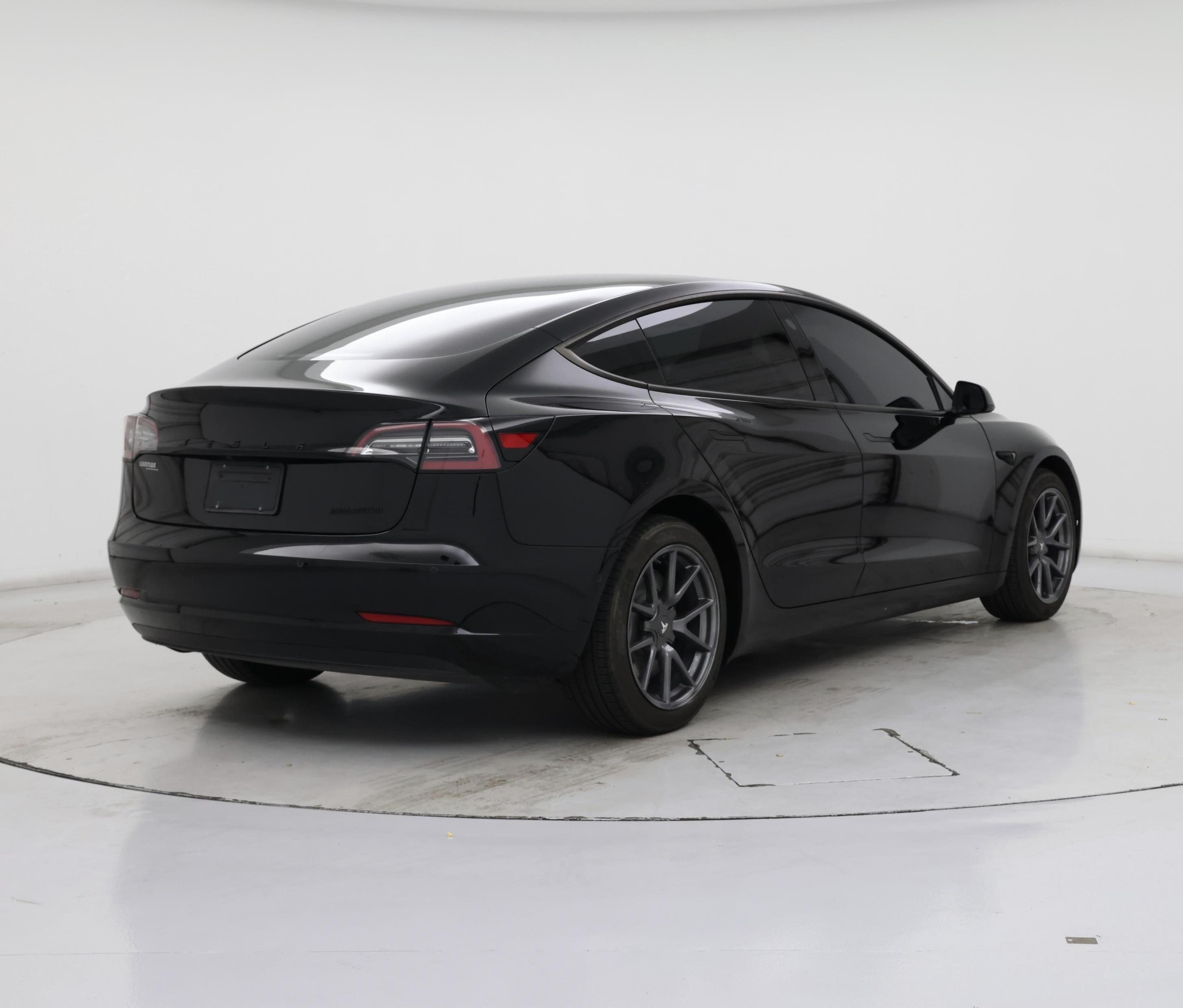 Thumbnail: 2022 Tesla Model 3 - 8