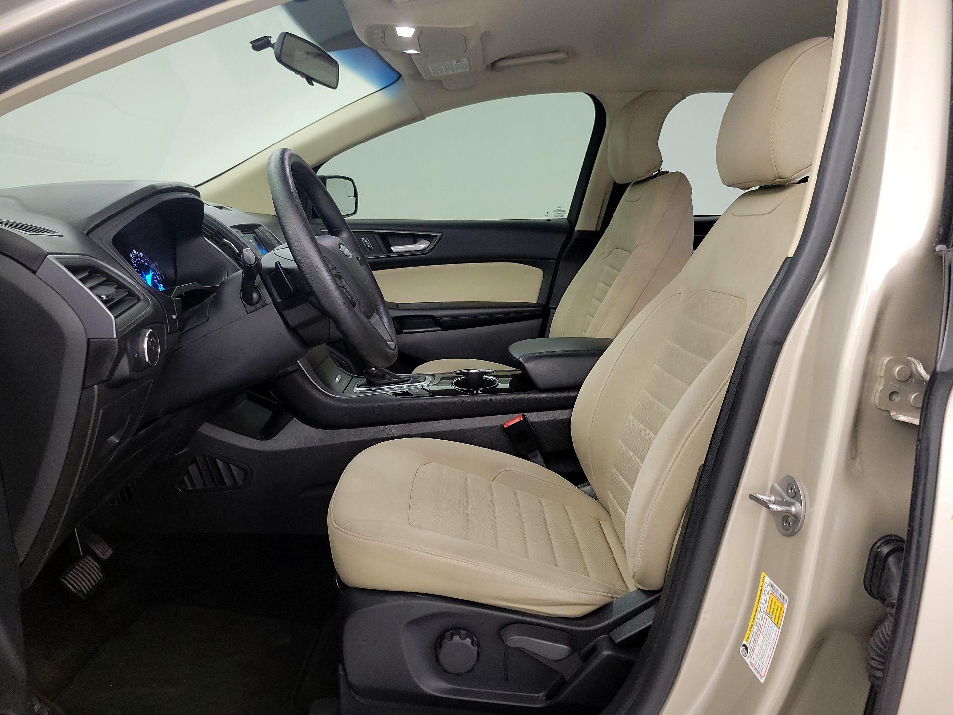 Thumbnail: 2017 Ford Edge - 11