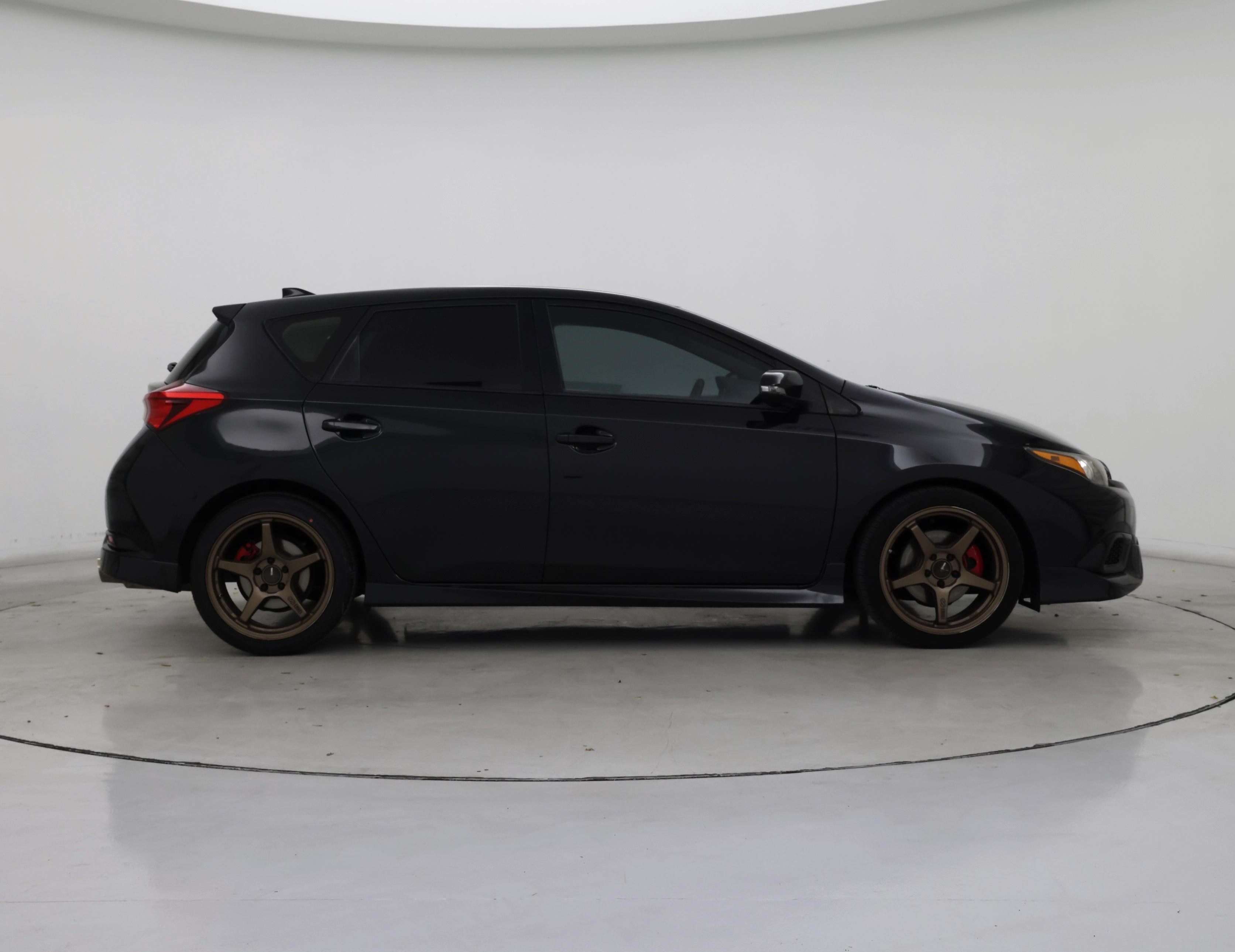 Thumbnail: 2017 Toyota Corolla iM - 7