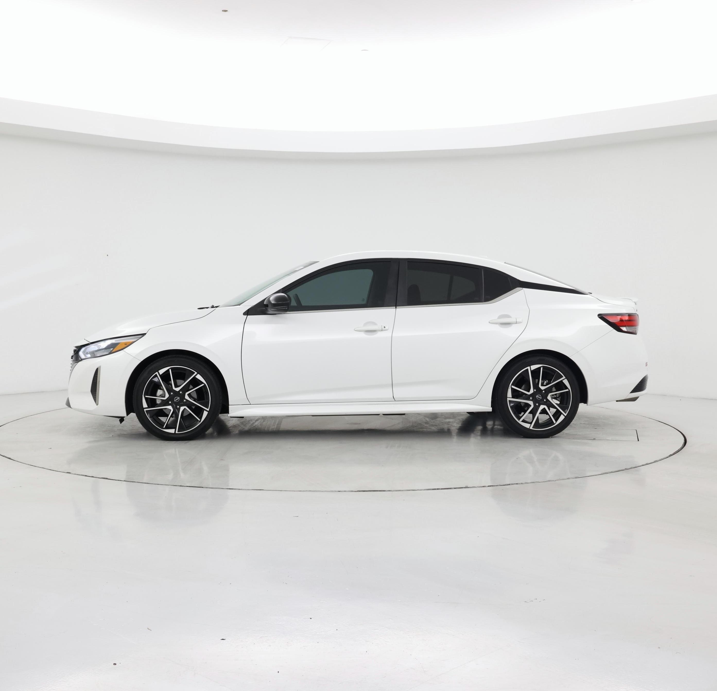 Thumbnail: 2024 Nissan Sentra - 3