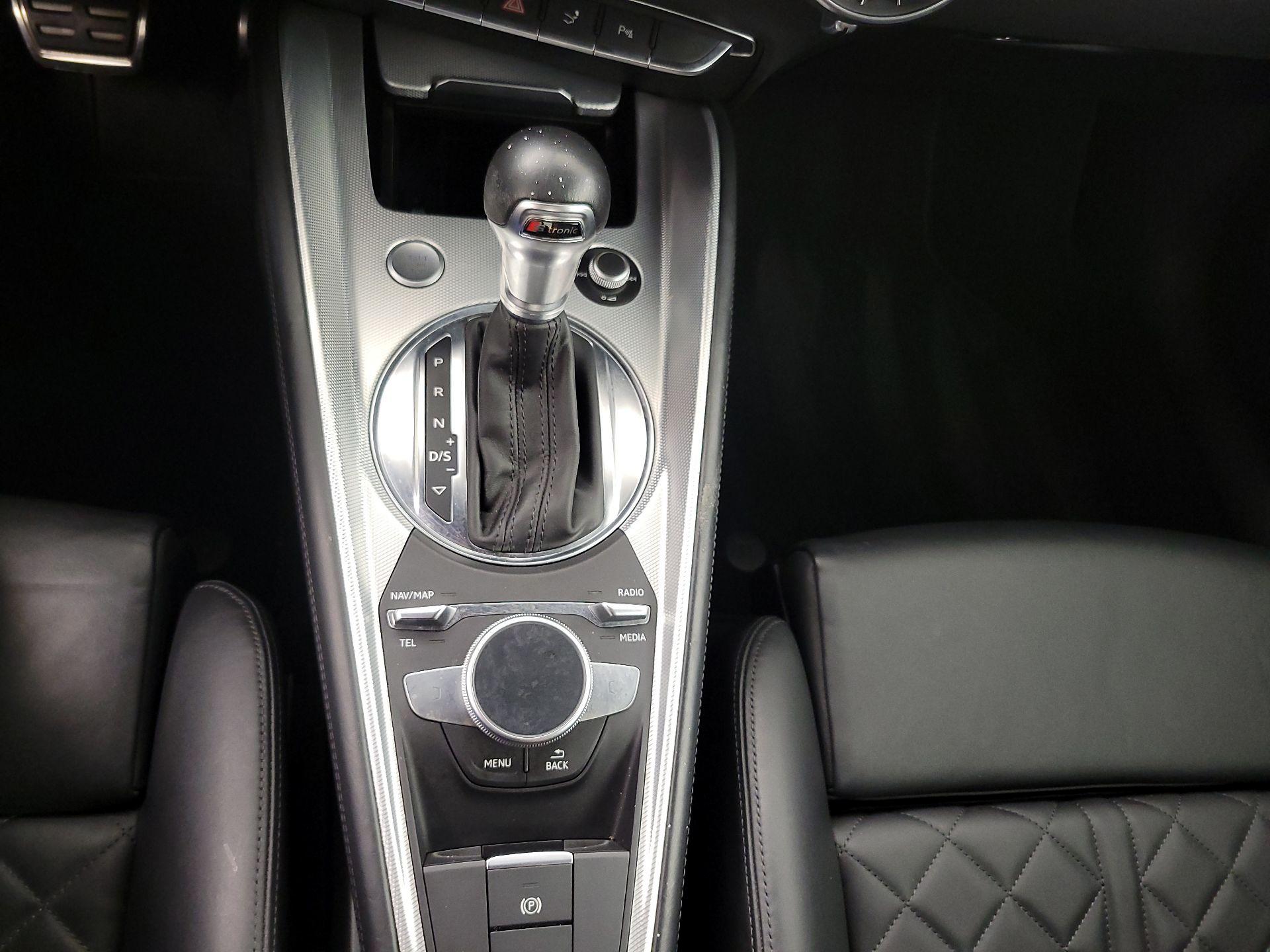 Thumbnail: 2017 Audi TT - 17