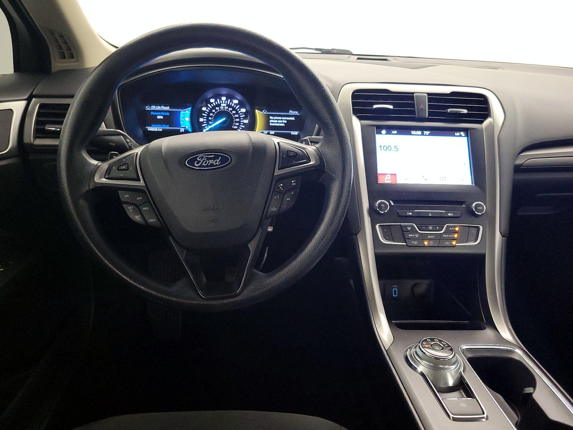 Thumbnail: 2018 Ford Fusion - 10