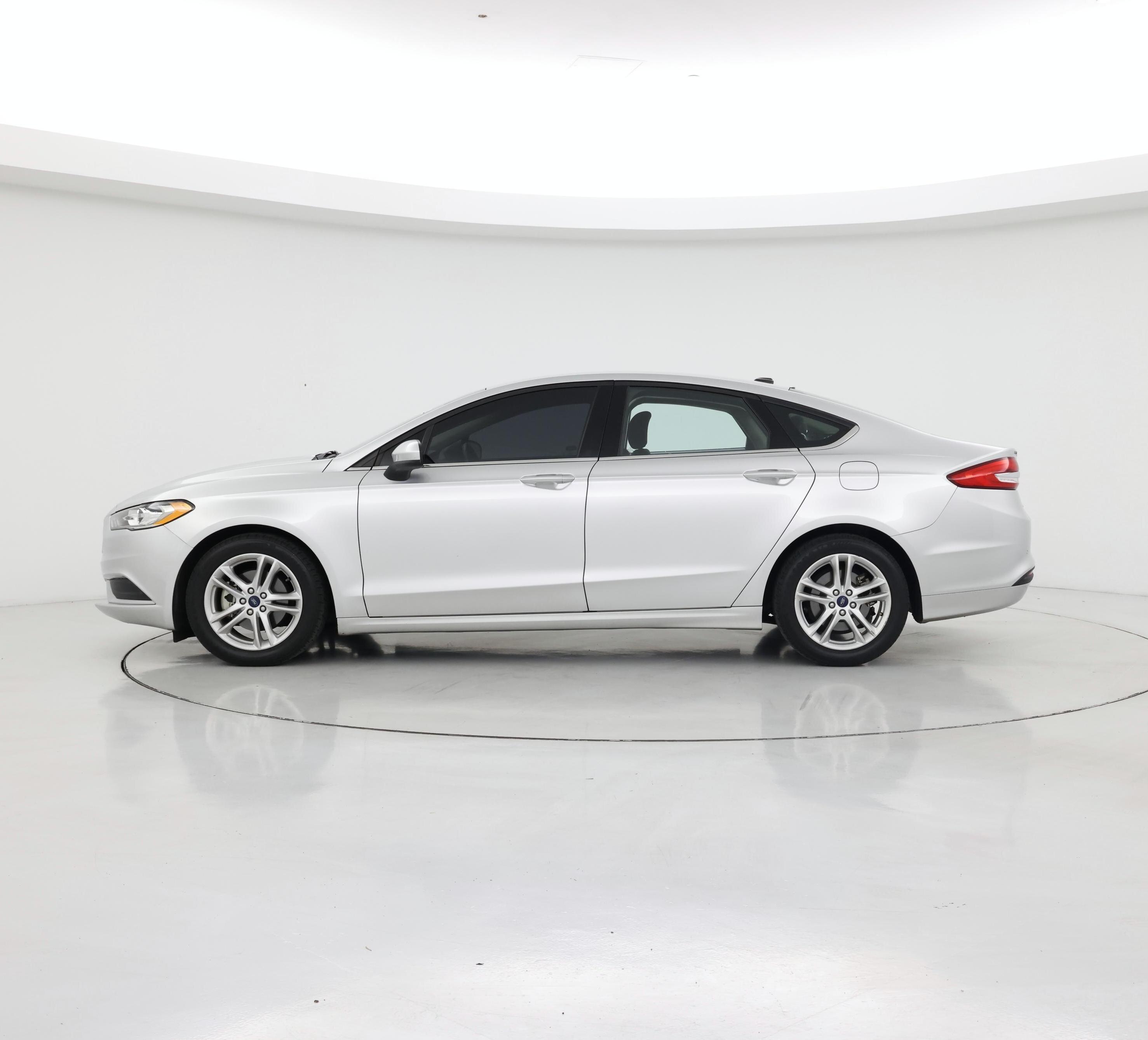 Thumbnail: 2018 Ford Fusion - 3
