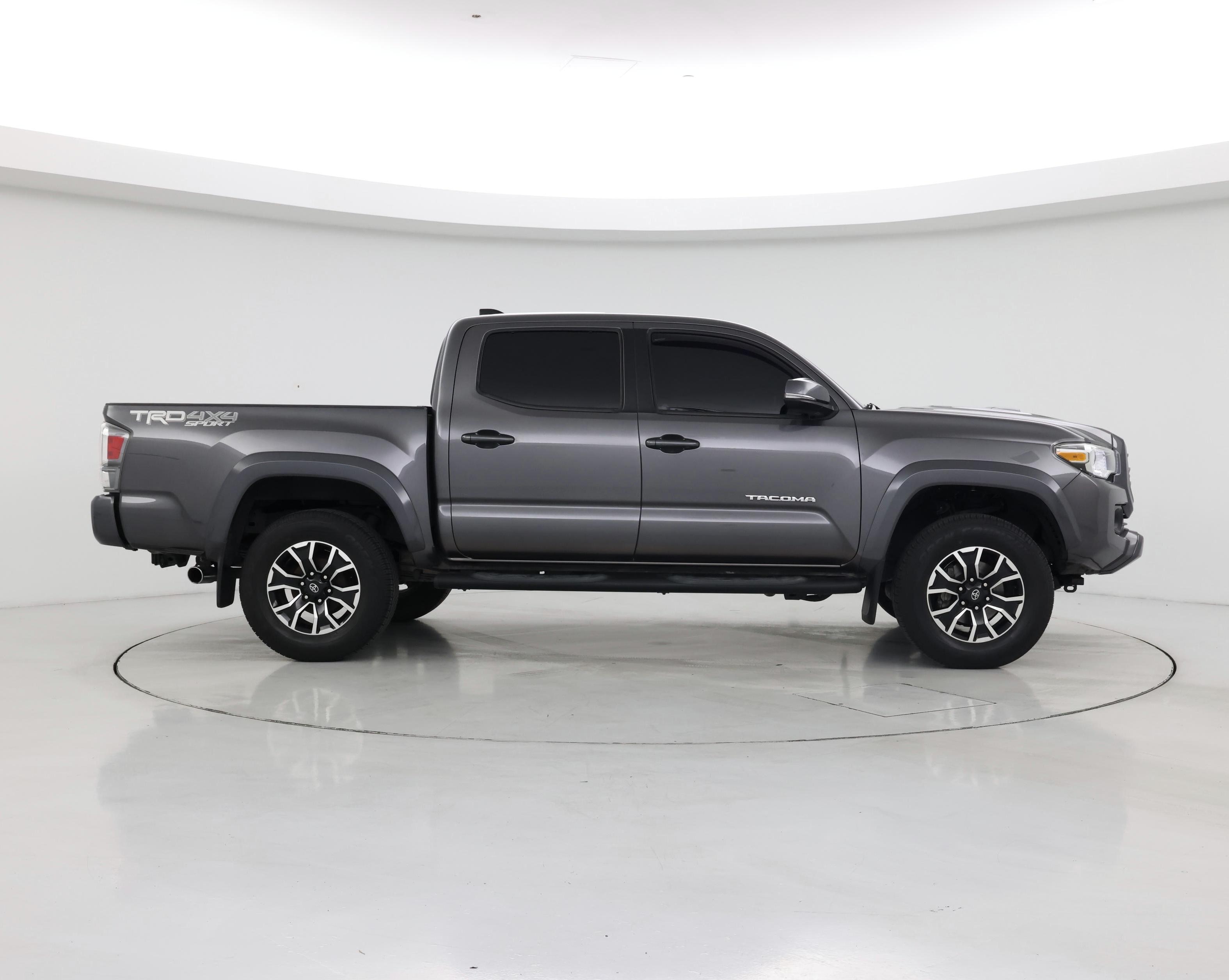 Thumbnail: 2020 Toyota Tacoma - 7