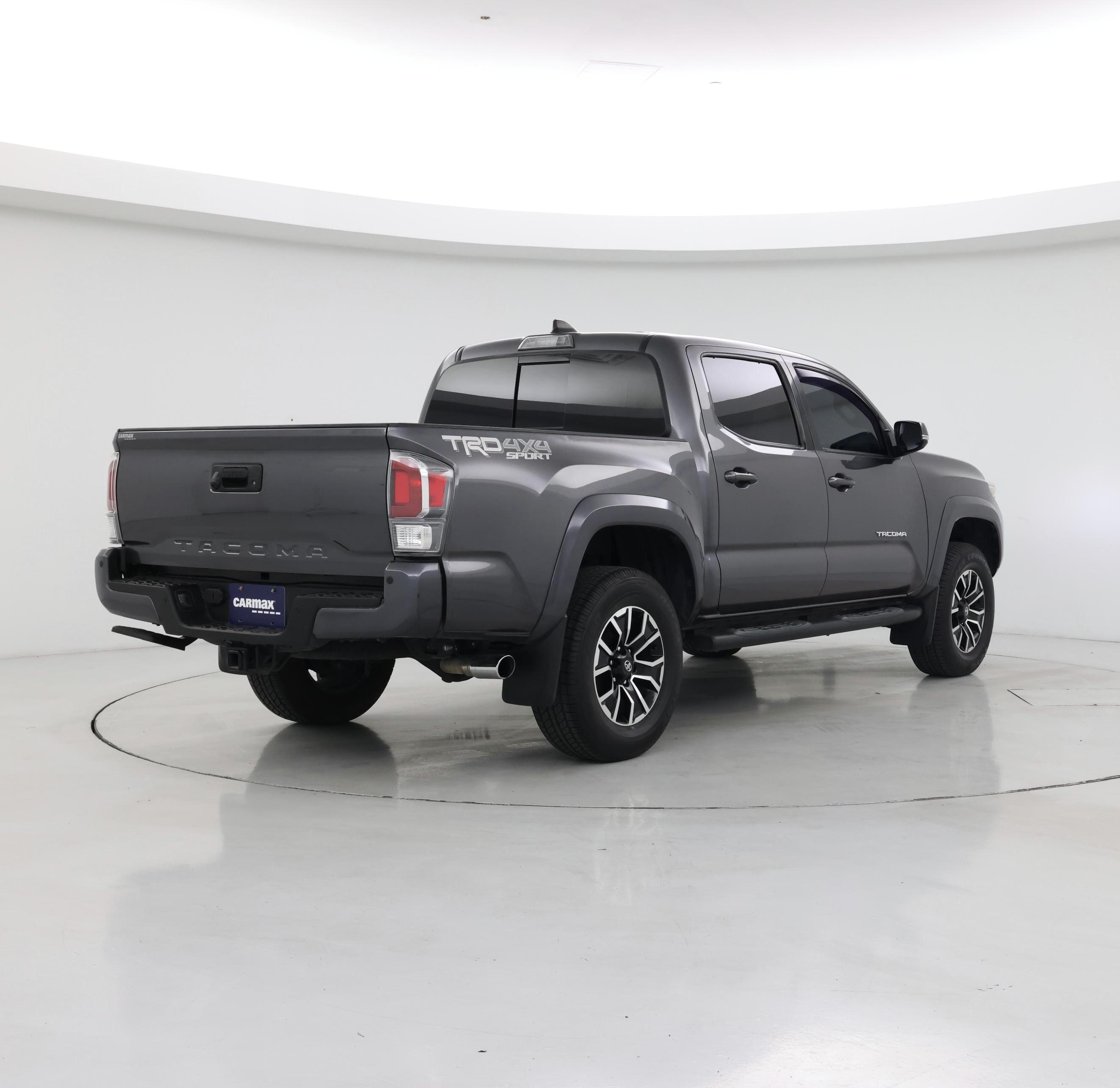Thumbnail: 2020 Toyota Tacoma - 8