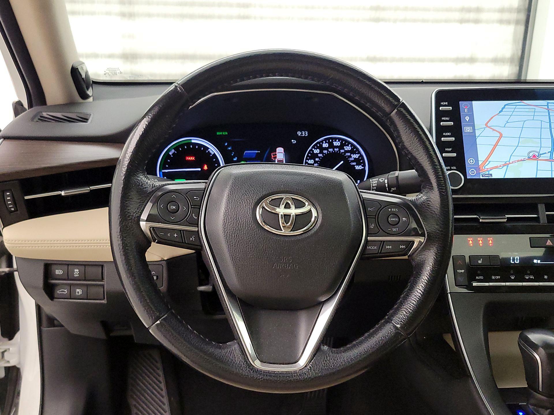 Thumbnail: 2020 Toyota Avalon - 10
