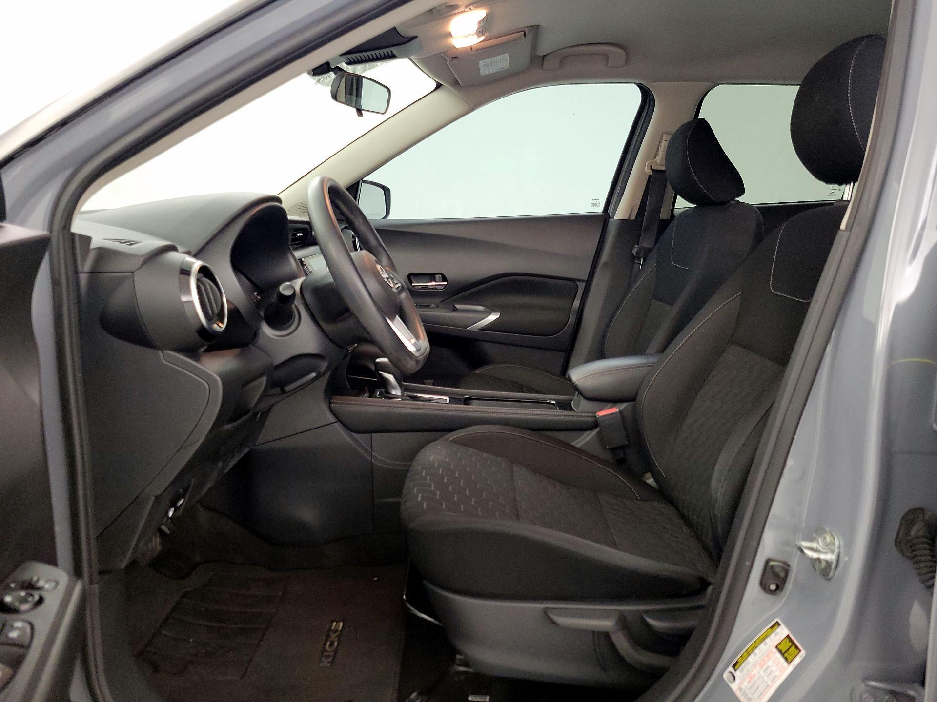 Thumbnail: 2023 Nissan Kicks - 11