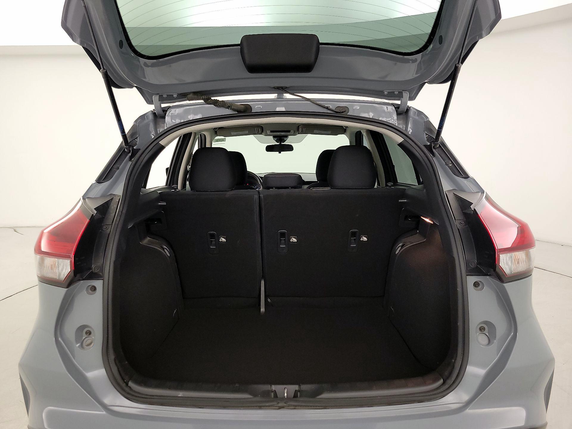 Thumbnail: 2023 Nissan Kicks - 20