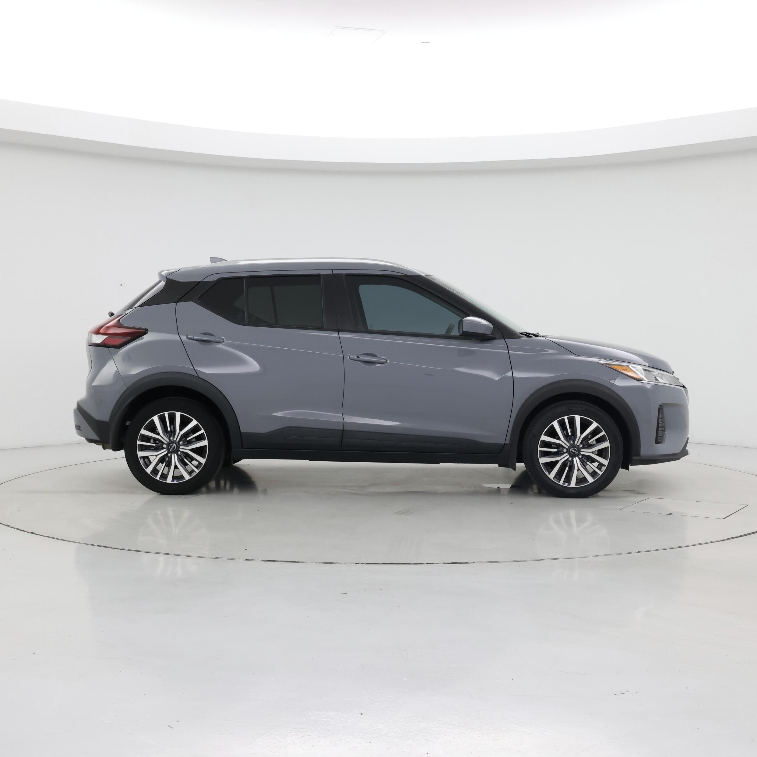 Thumbnail: 2023 Nissan Kicks - 7
