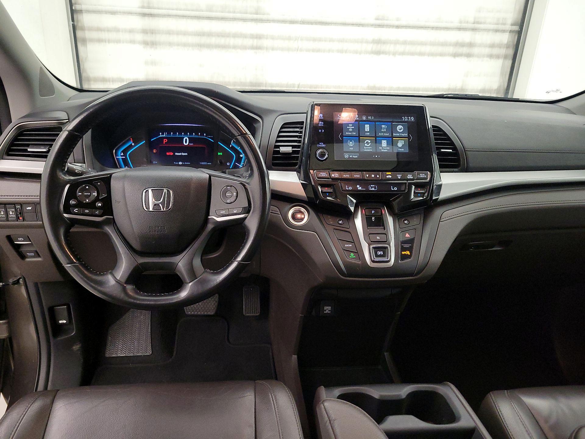 Thumbnail: 2018 Honda Odyssey - 9