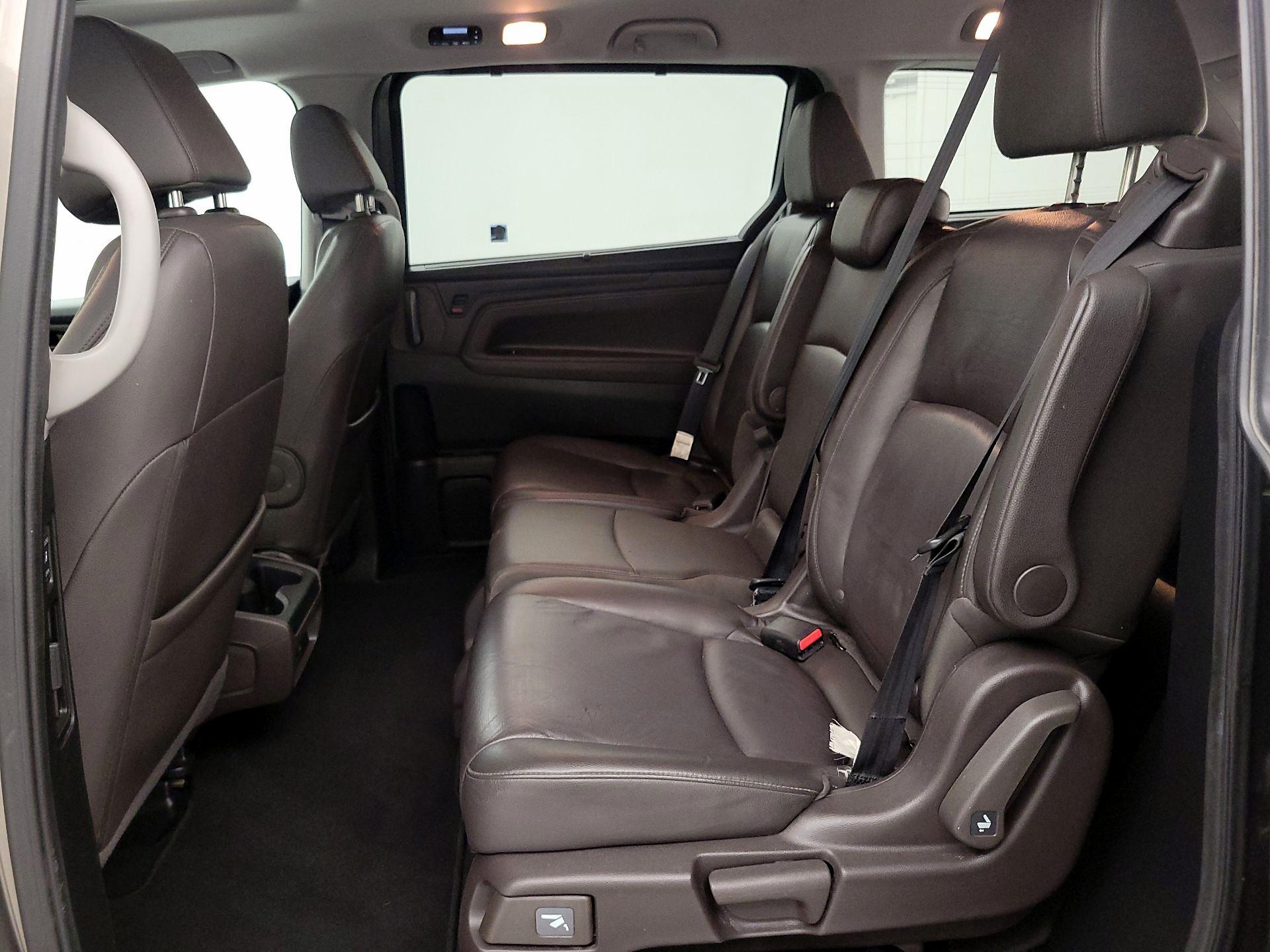 Thumbnail: 2018 Honda Odyssey - 20