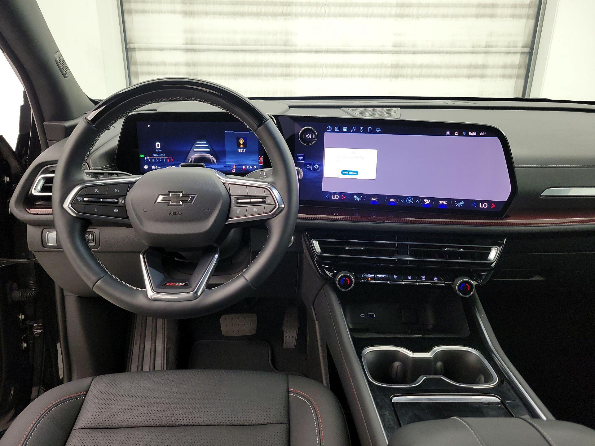 Thumbnail: 2024 Chevrolet Traverse - 9