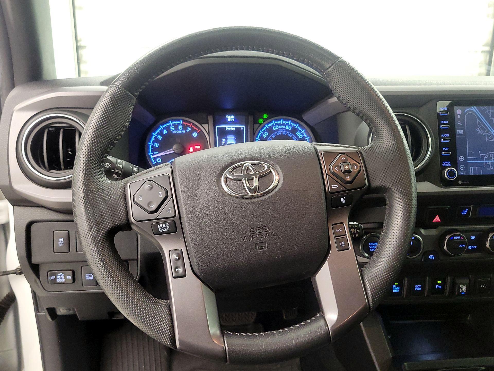 Thumbnail: 2022 Toyota Tacoma - 10