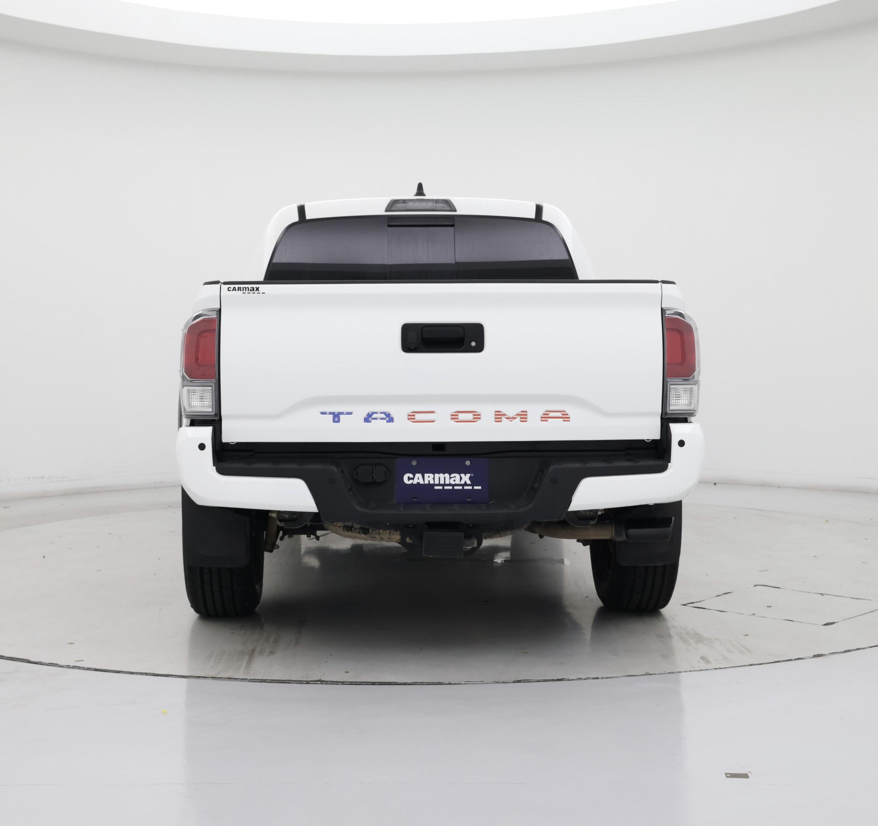 Thumbnail: 2022 Toyota Tacoma - 6
