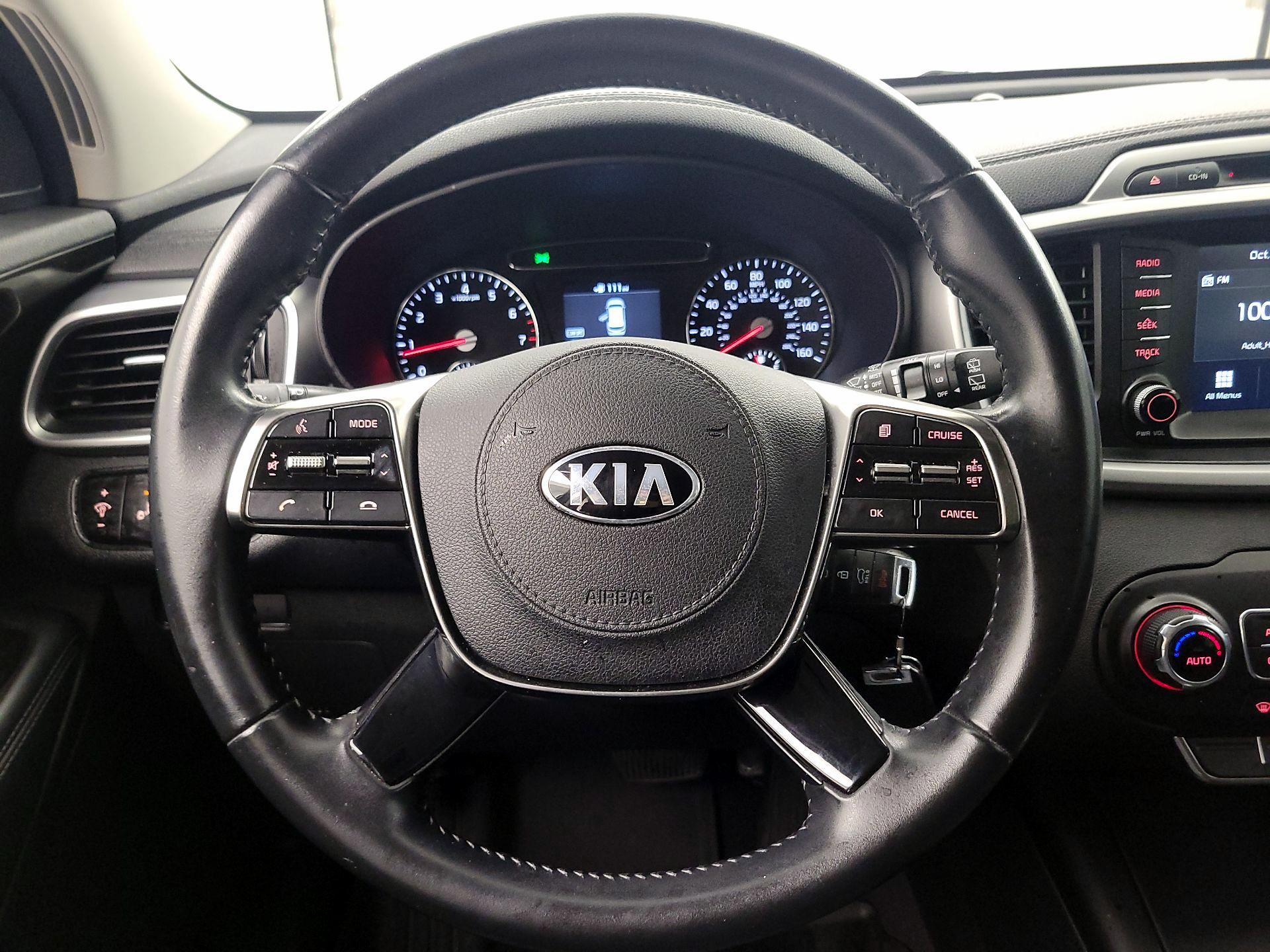 Thumbnail: 2019 Kia Sorento - 10