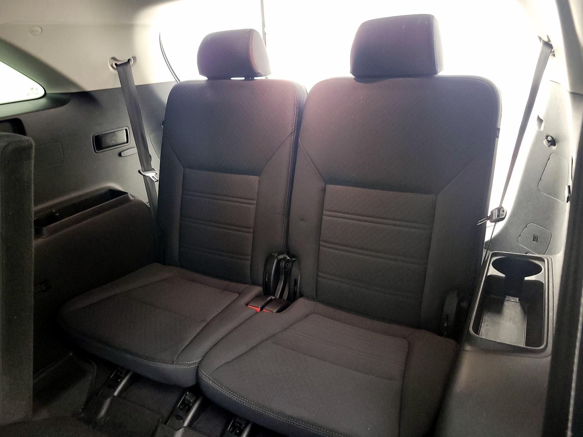 Thumbnail: 2019 Kia Sorento - 20