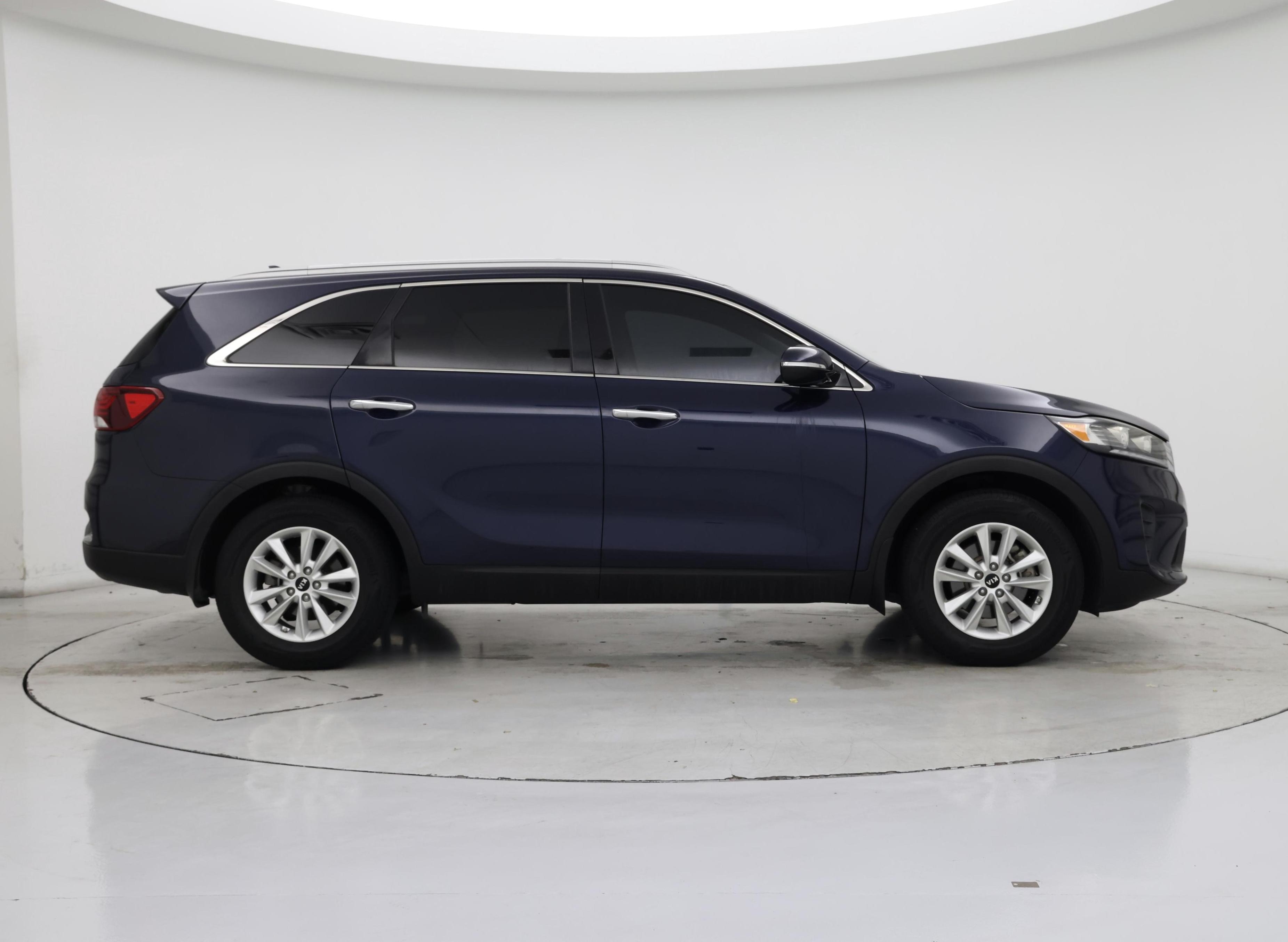Thumbnail: 2019 Kia Sorento - 7