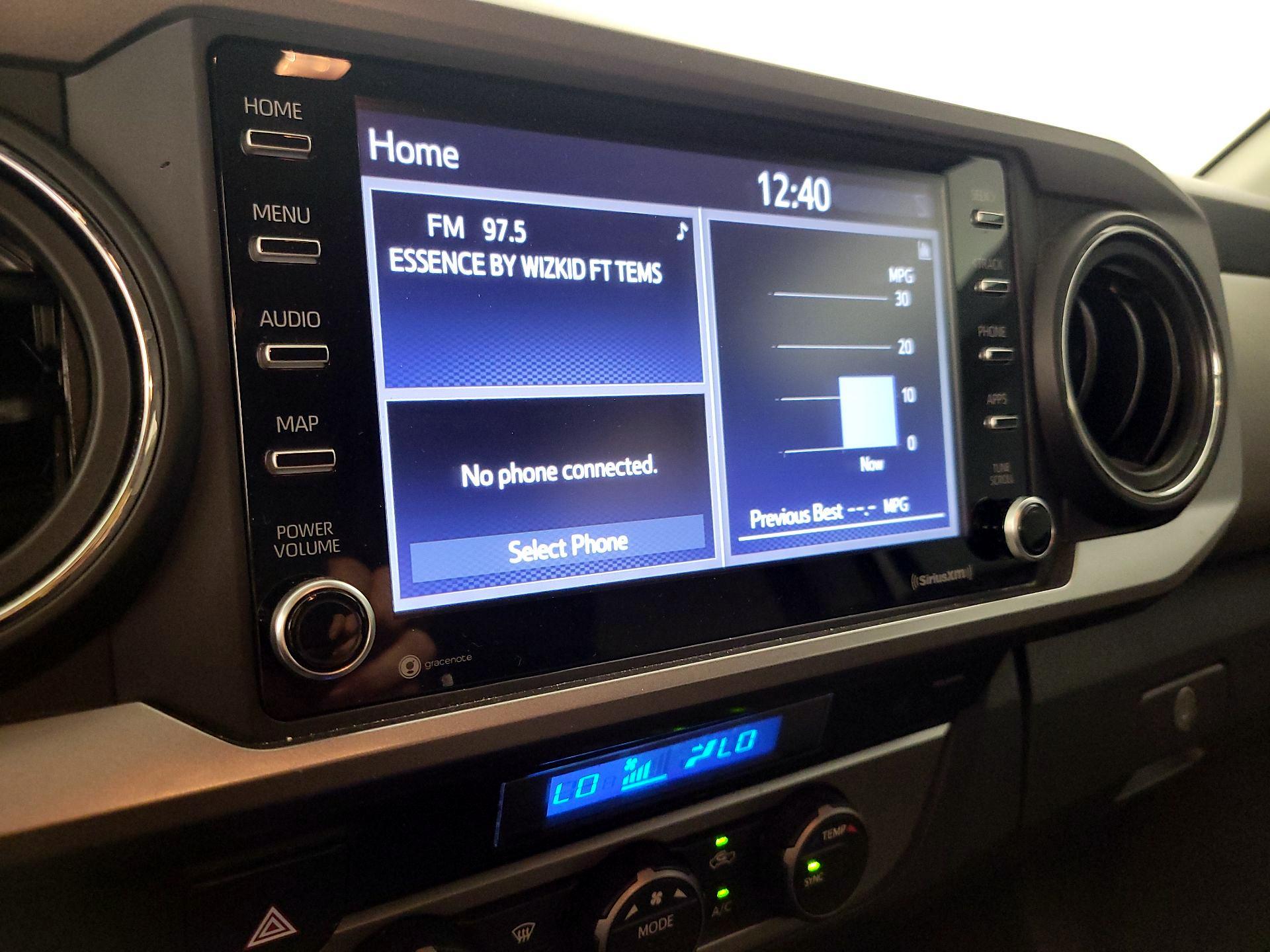 Thumbnail: 2023 Toyota Tacoma - 15