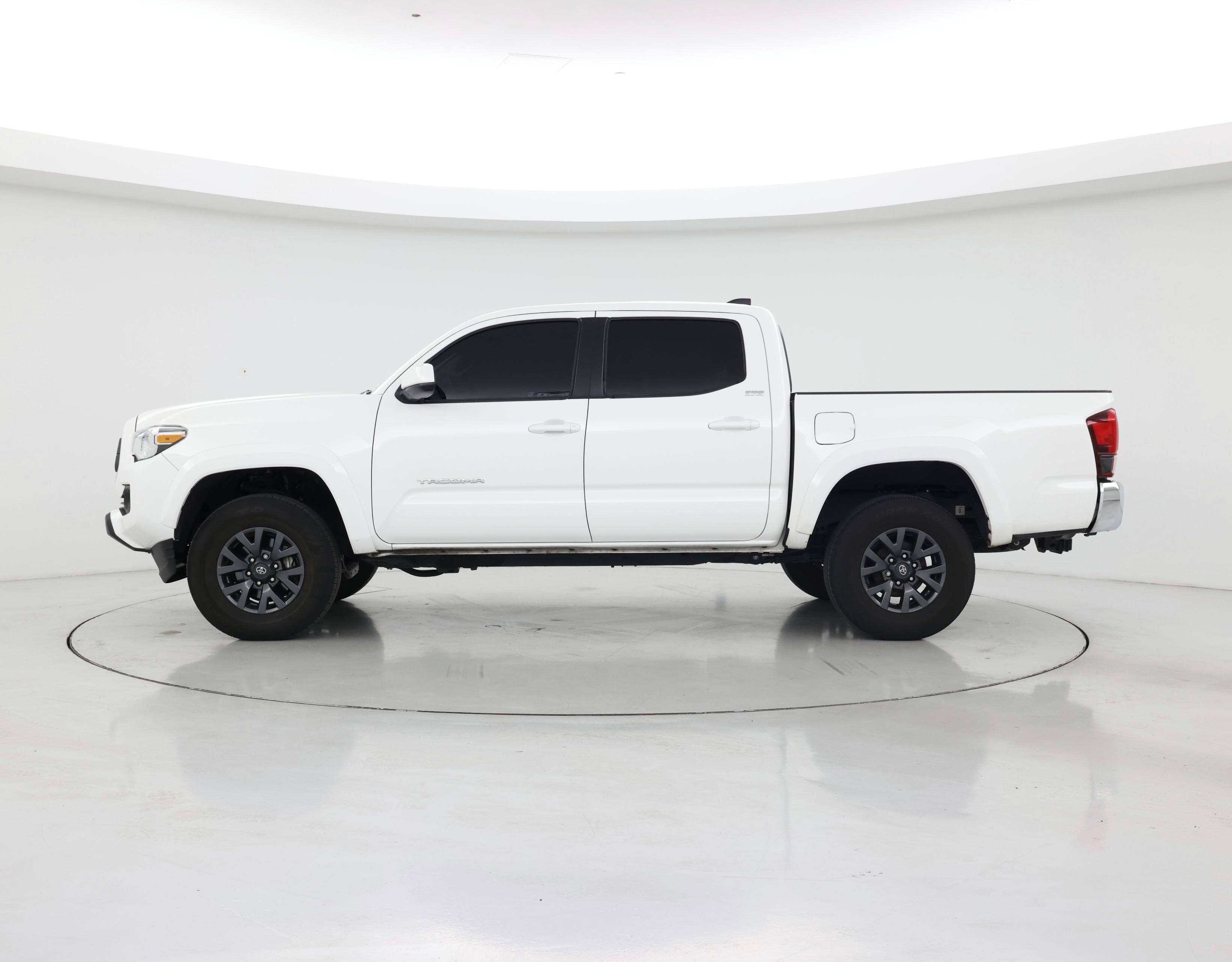 Thumbnail: 2023 Toyota Tacoma - 3