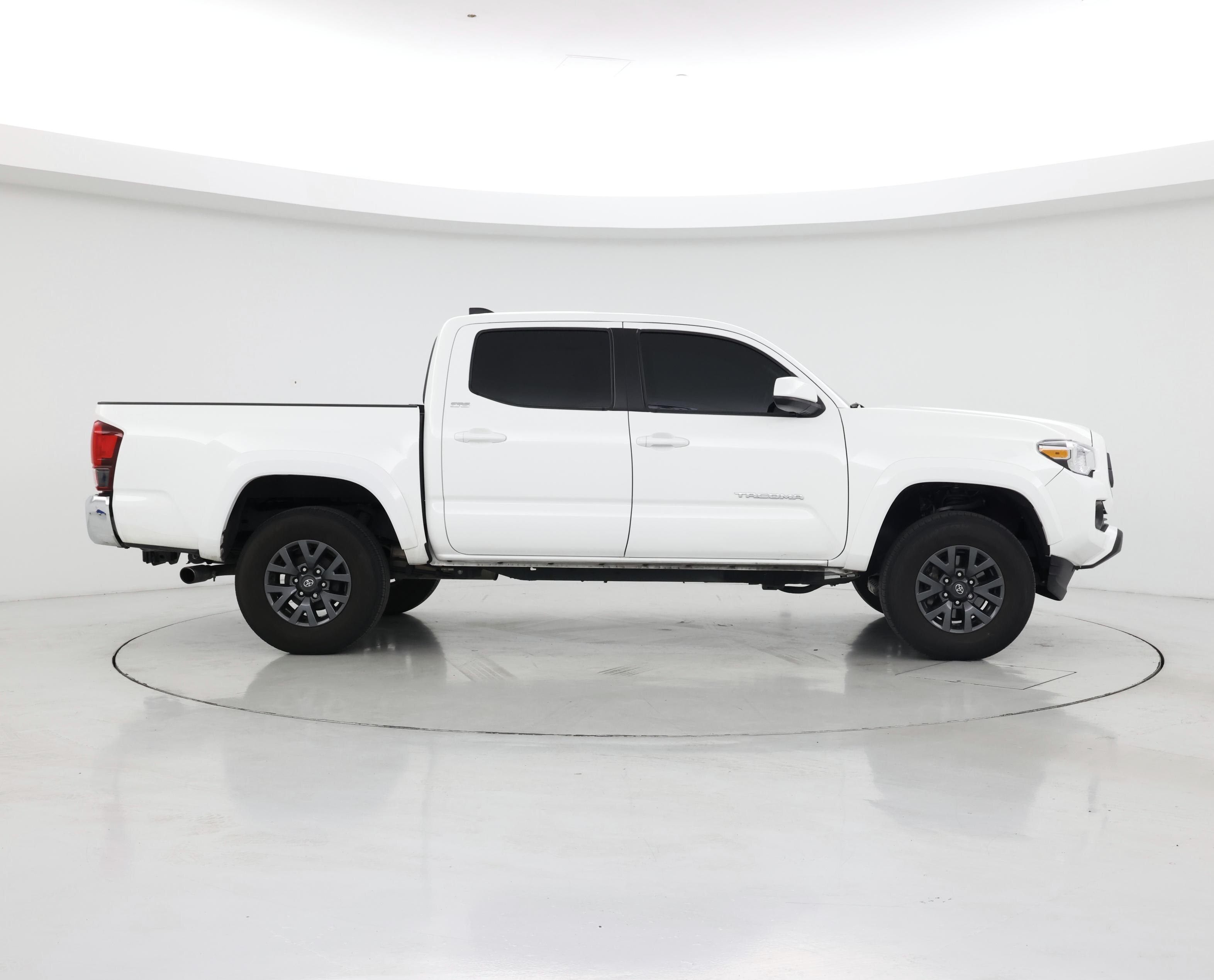 Thumbnail: 2023 Toyota Tacoma - 7