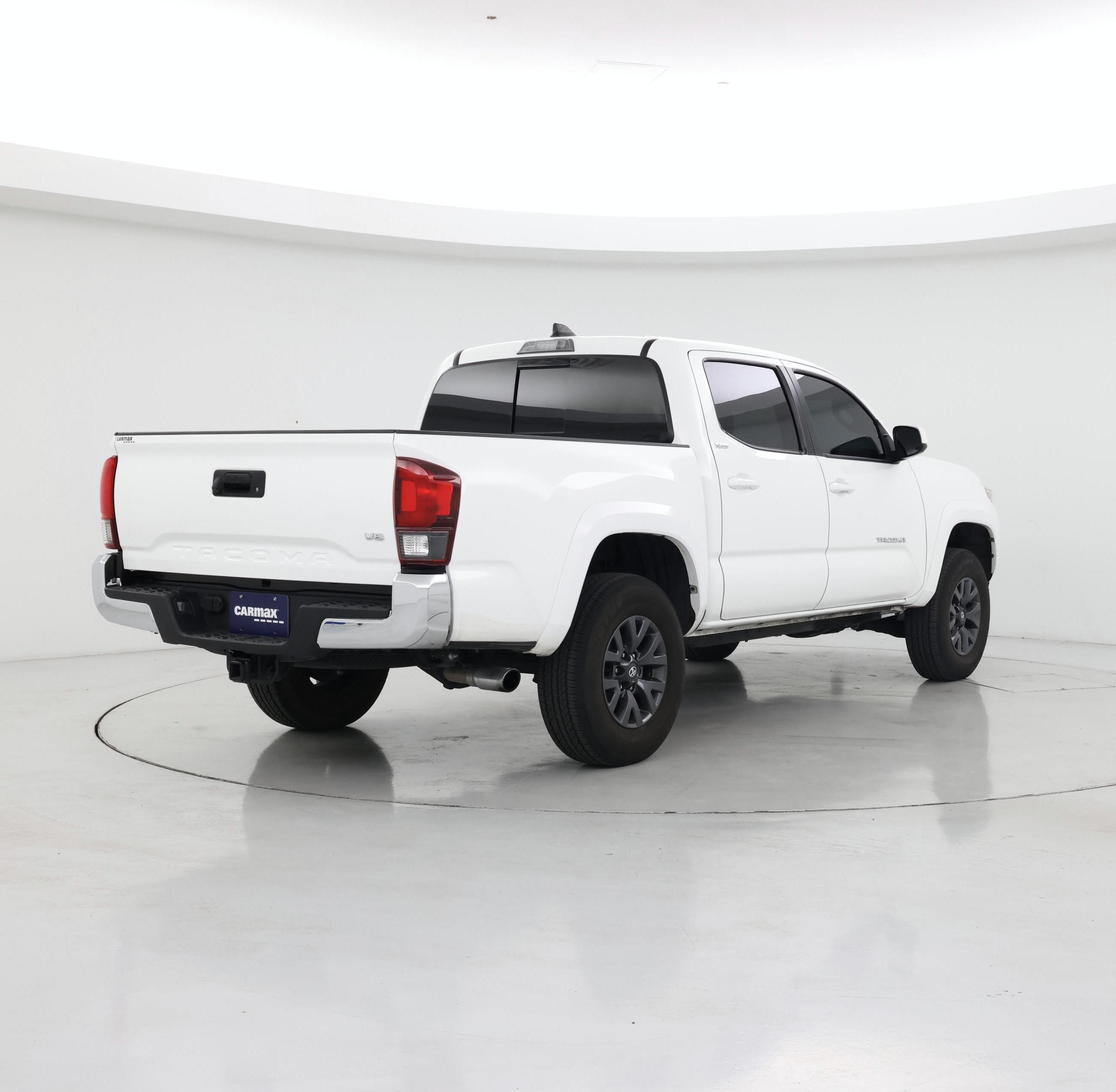 Thumbnail: 2023 Toyota Tacoma - 8