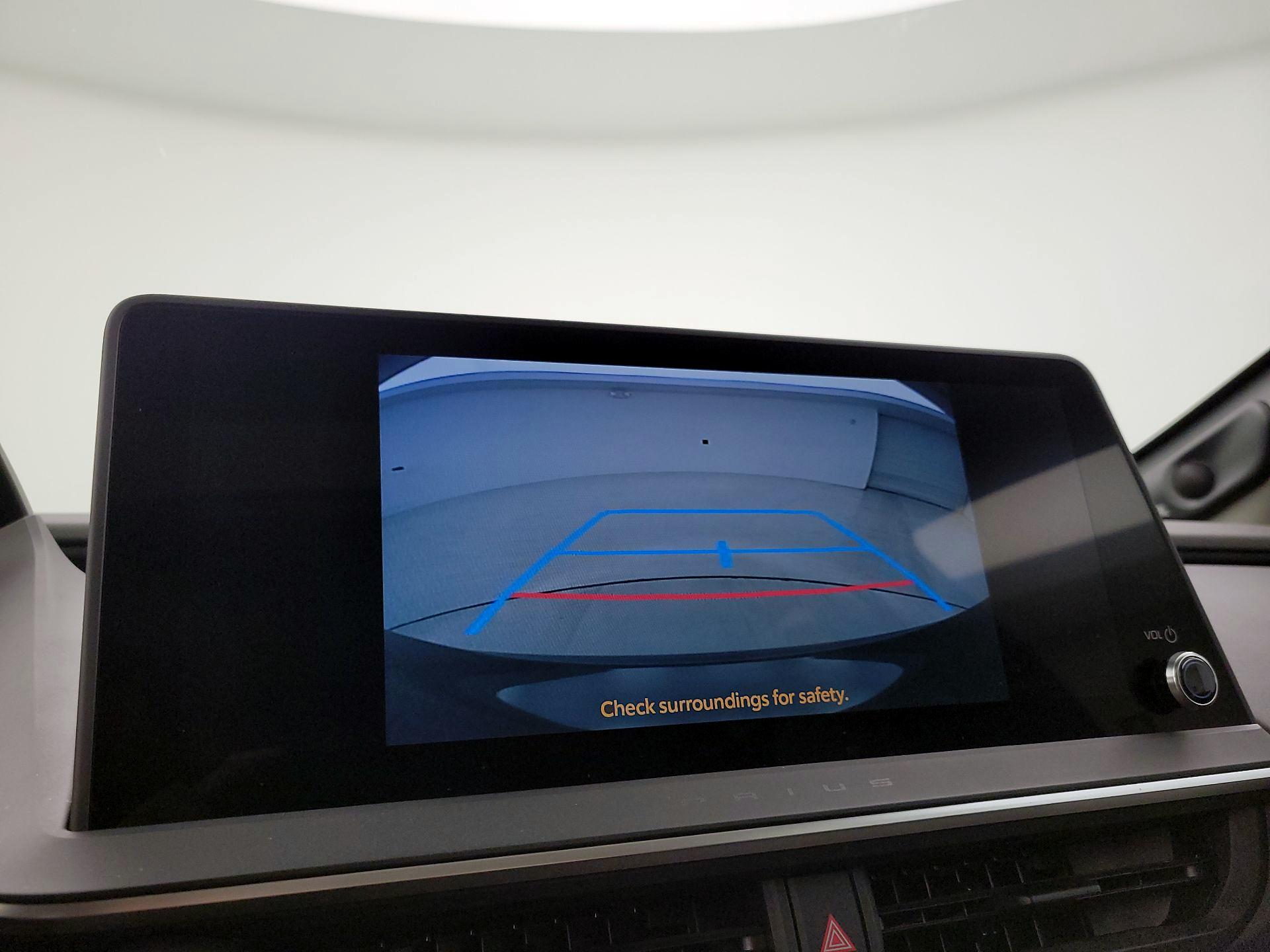 Thumbnail: 2023 Toyota Prius - 15