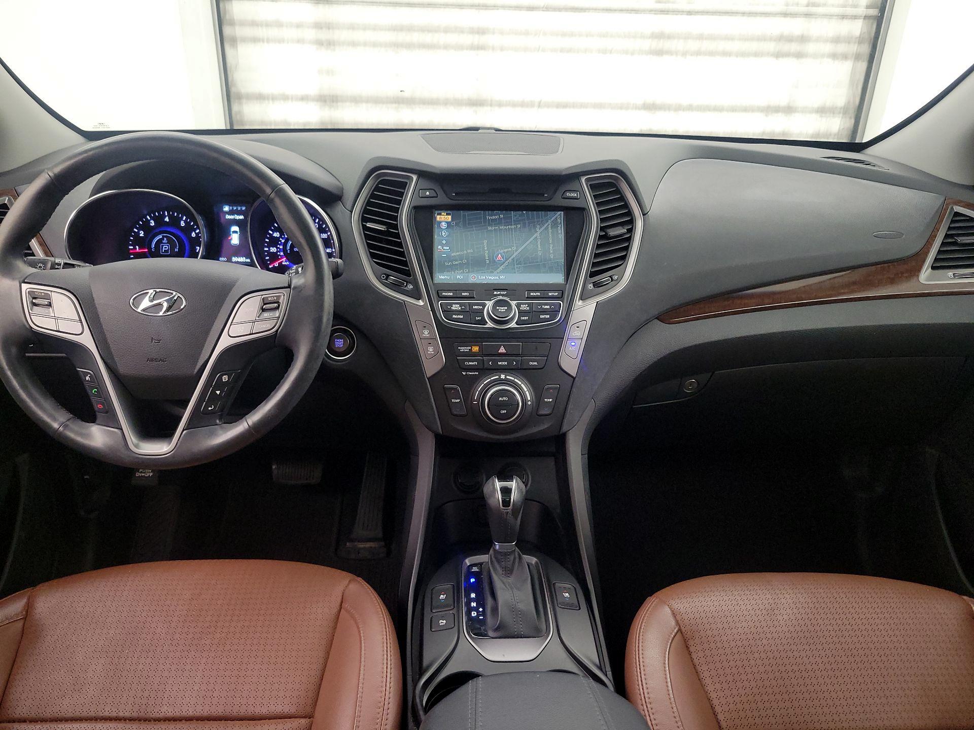 Thumbnail: 2015 Hyundai Santa Fe - 9
