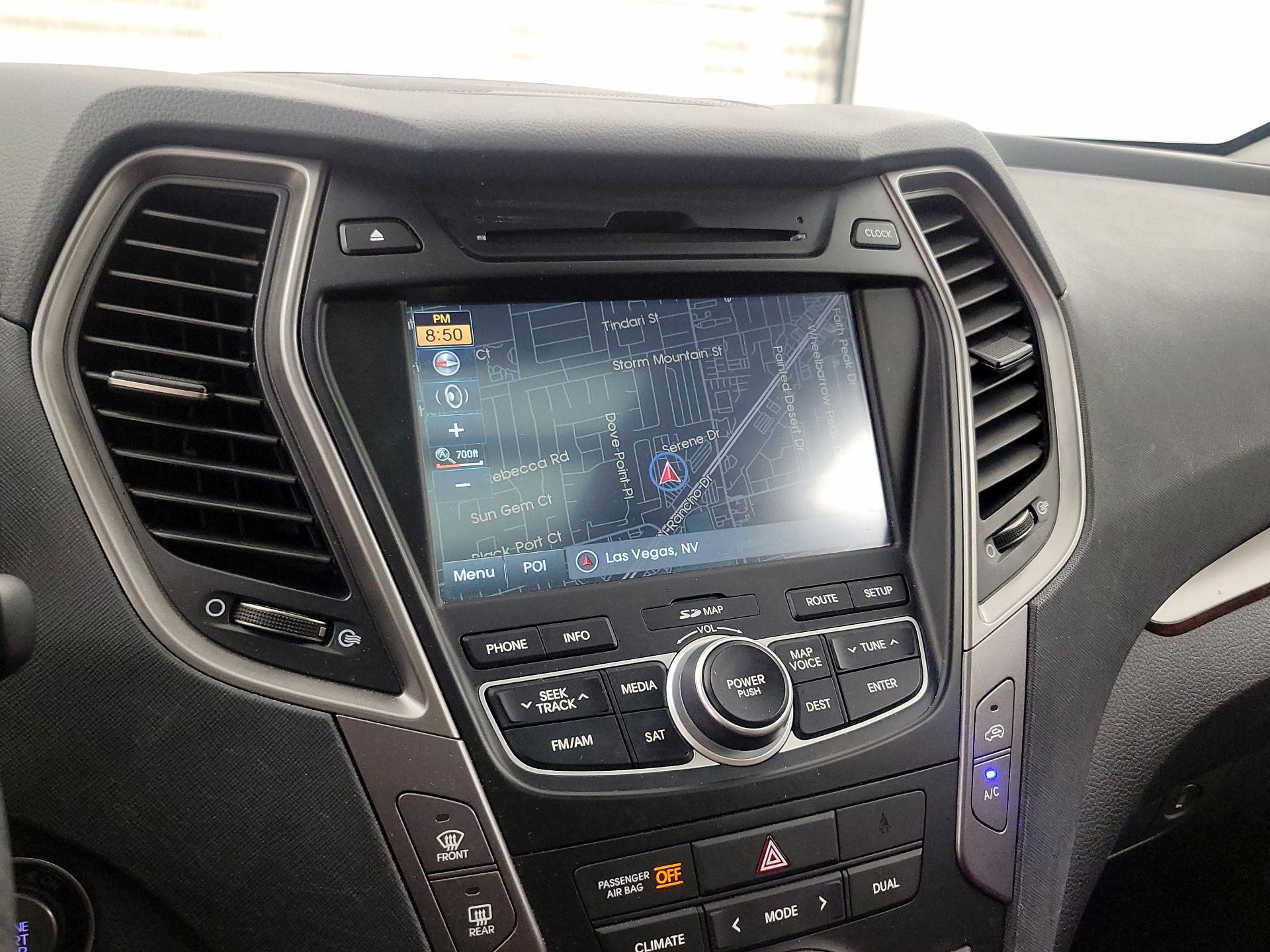 Thumbnail: 2015 Hyundai Santa Fe - 14