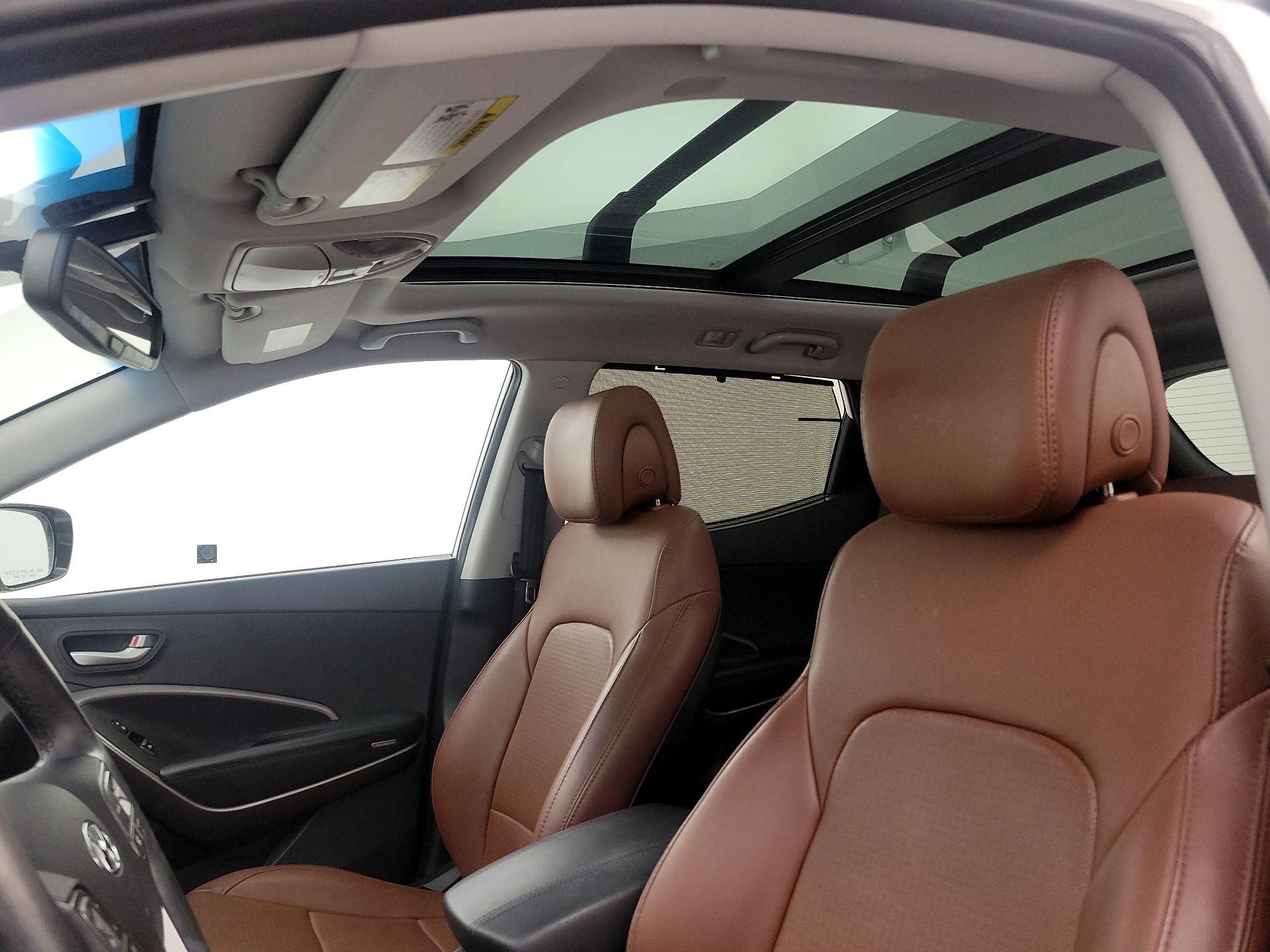 Thumbnail: 2015 Hyundai Santa Fe - 20