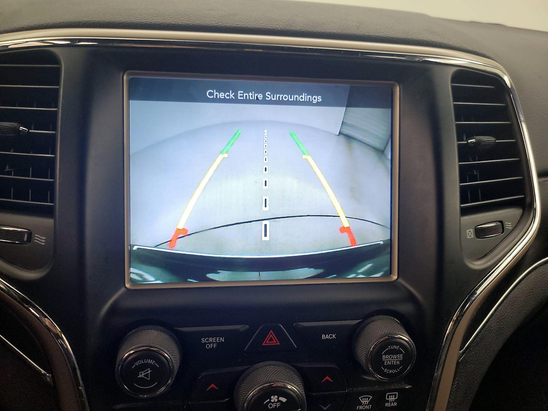 Thumbnail: 2017 Jeep Grand Cherokee - 15