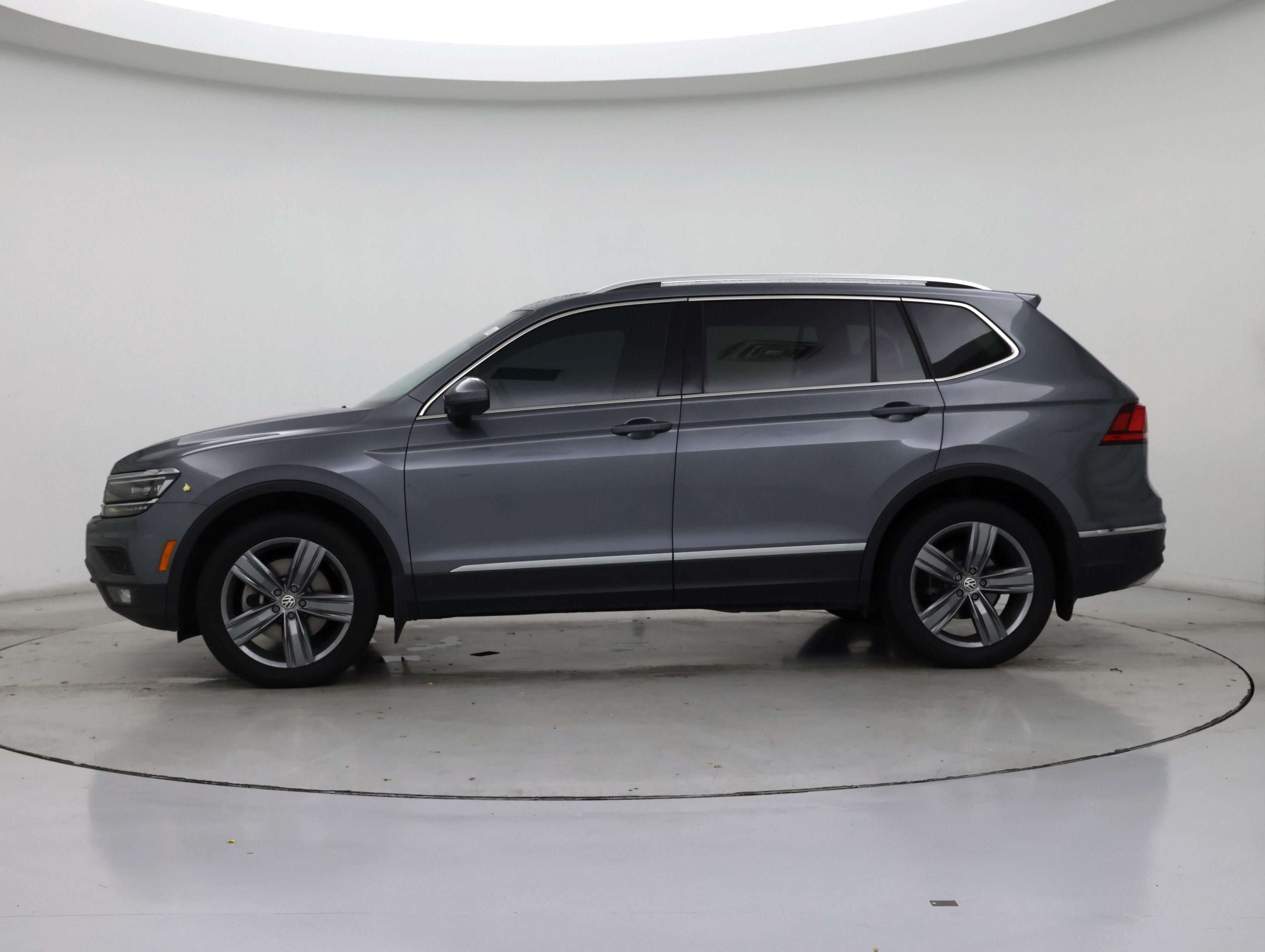 Thumbnail: 2019 Volkswagen Tiguan - 3