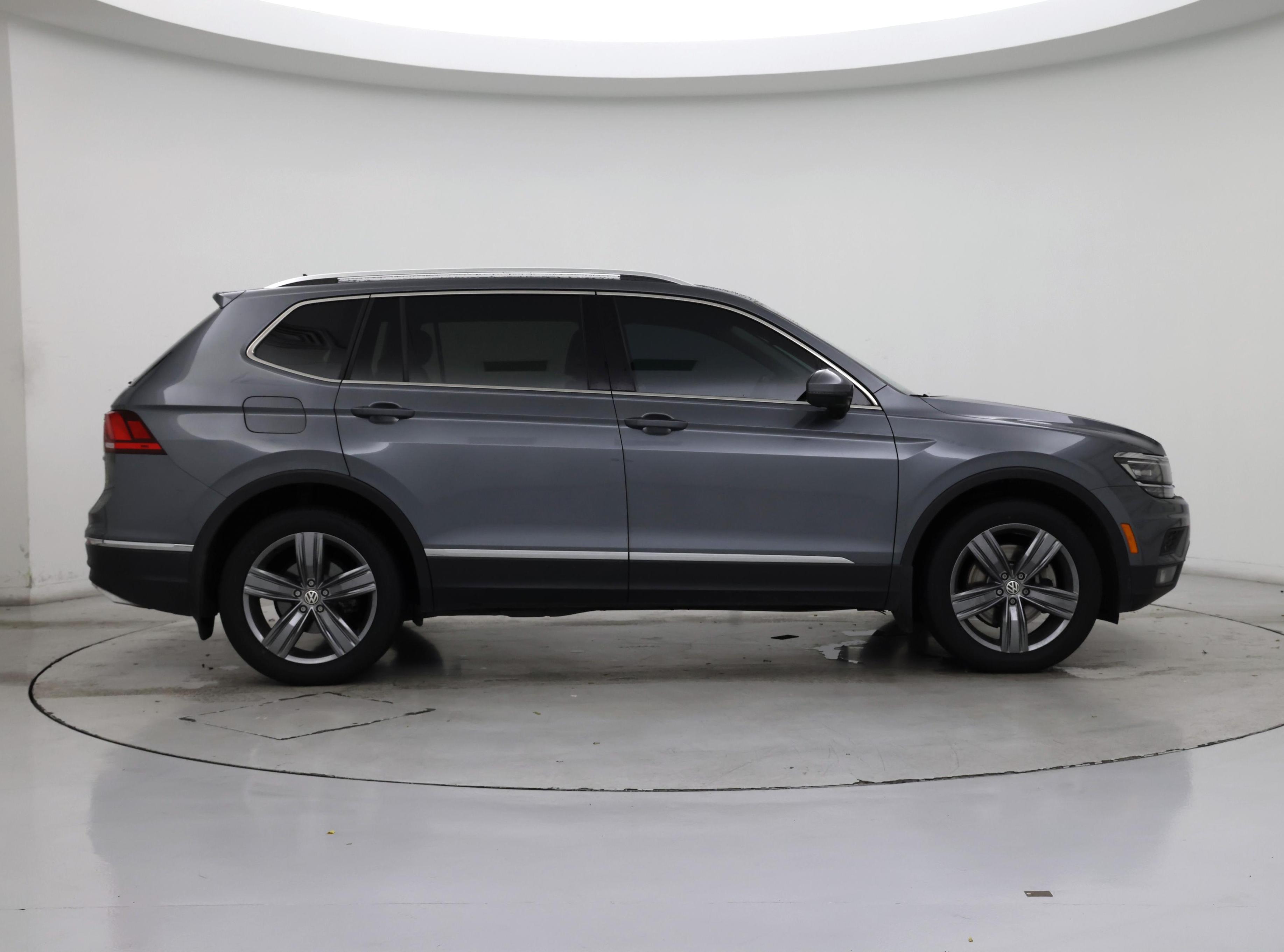 Thumbnail: 2019 Volkswagen Tiguan - 7