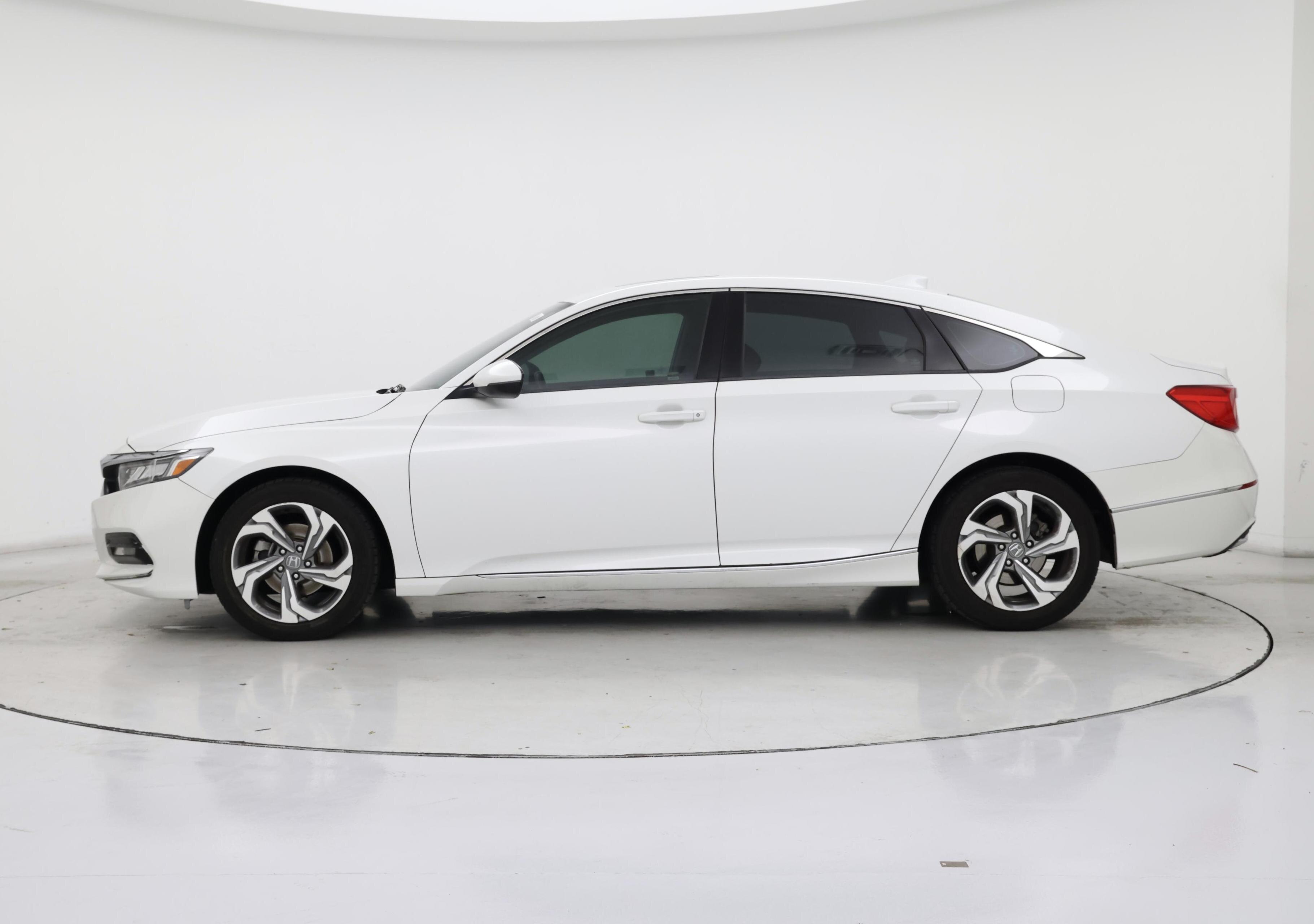 Thumbnail: 2018 Honda Accord - 3