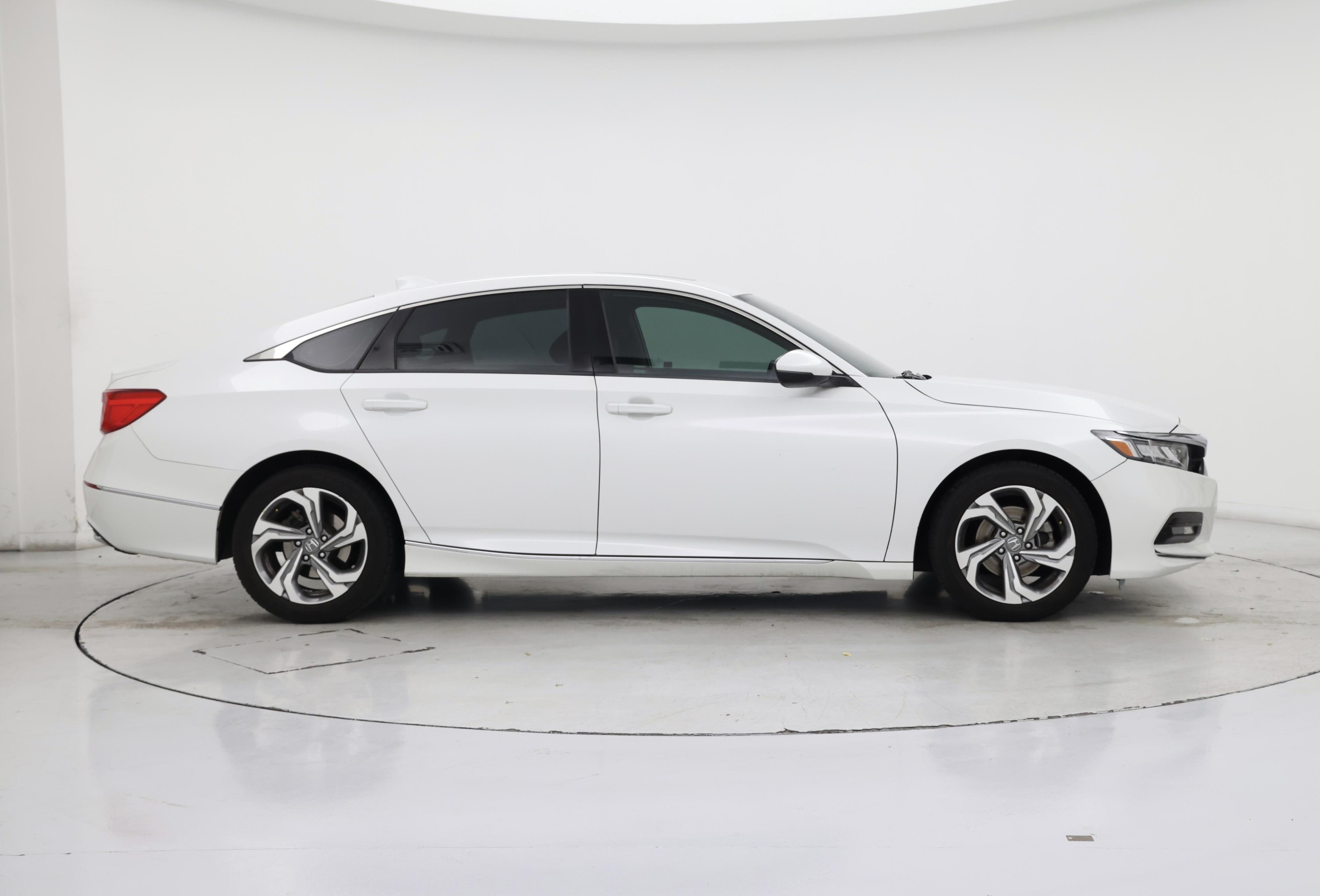 Thumbnail: 2018 Honda Accord - 7