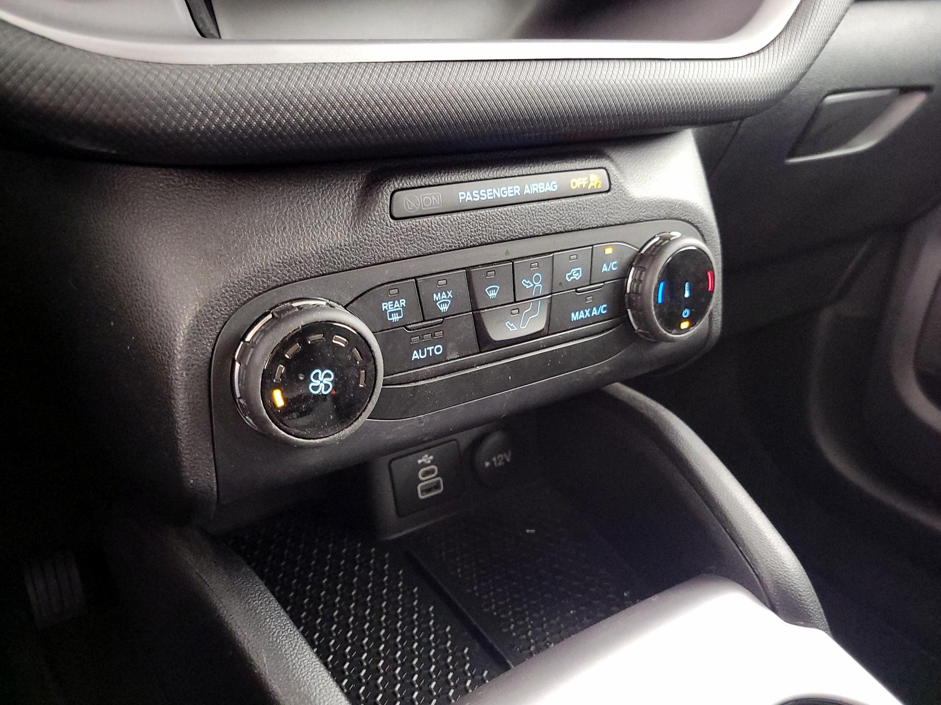 Thumbnail: 2024 Ford Bronco Sport - 16