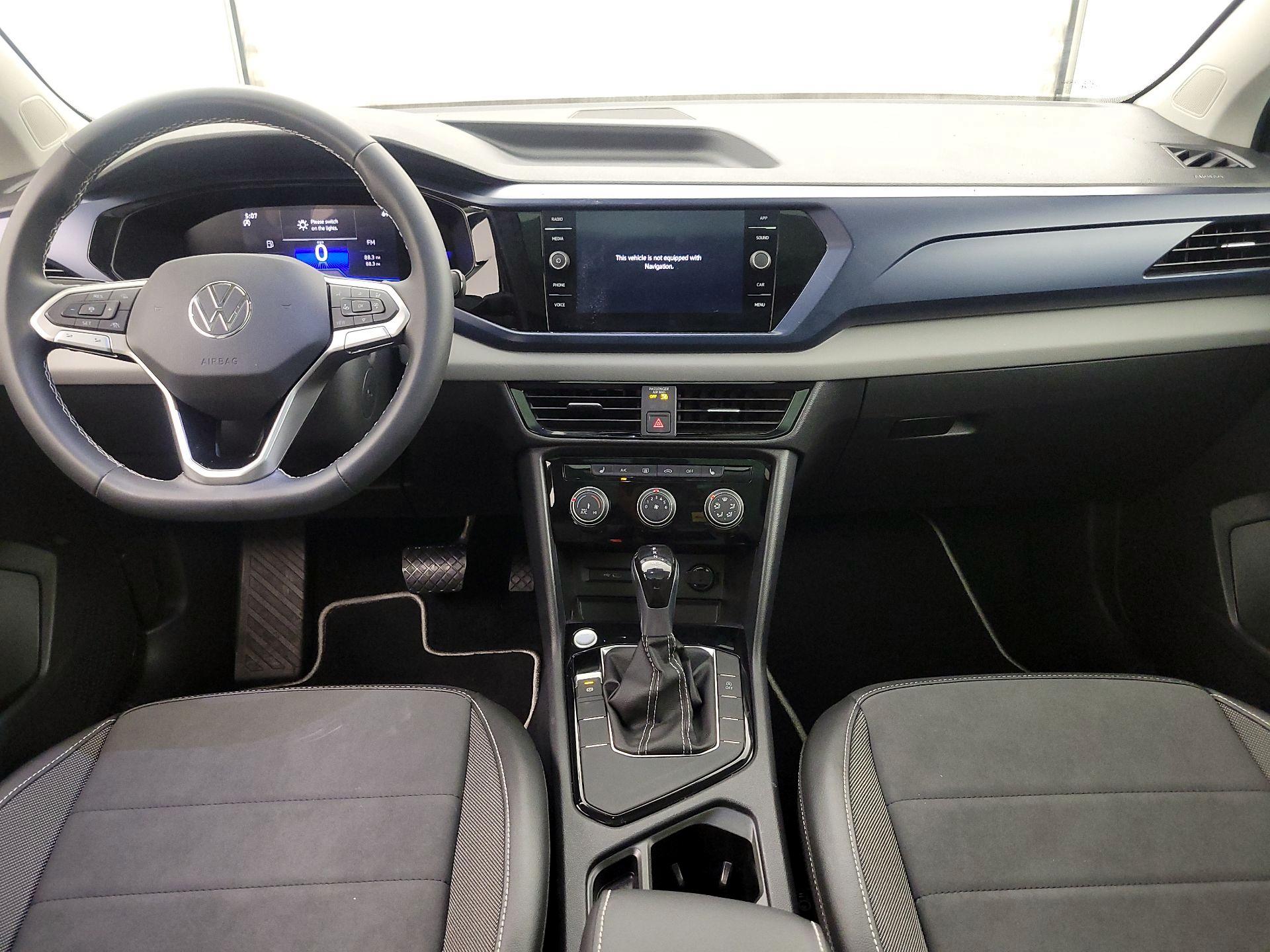 Thumbnail: 2023 Volkswagen Taos - 9