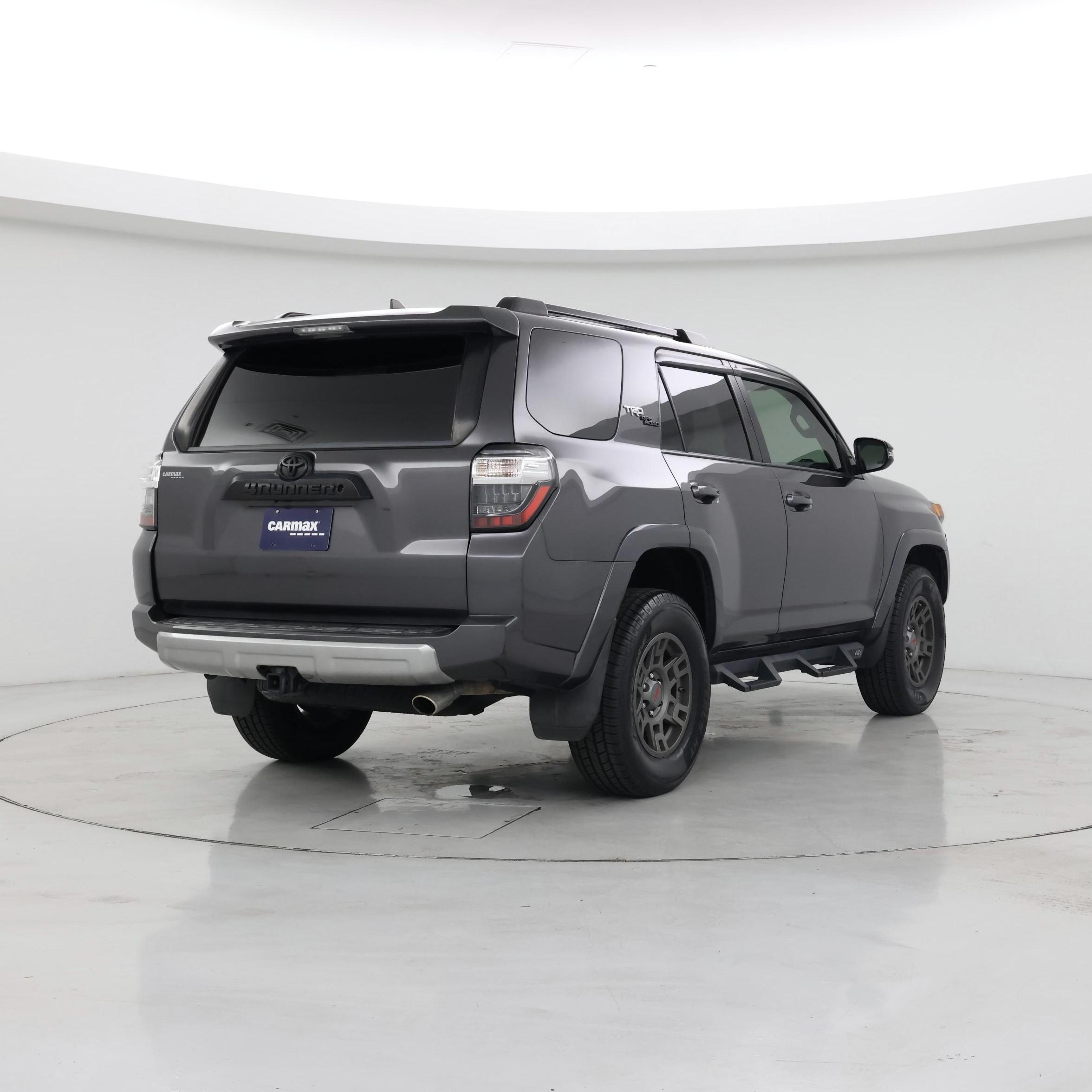 Thumbnail: 2019 Toyota 4Runner - 8