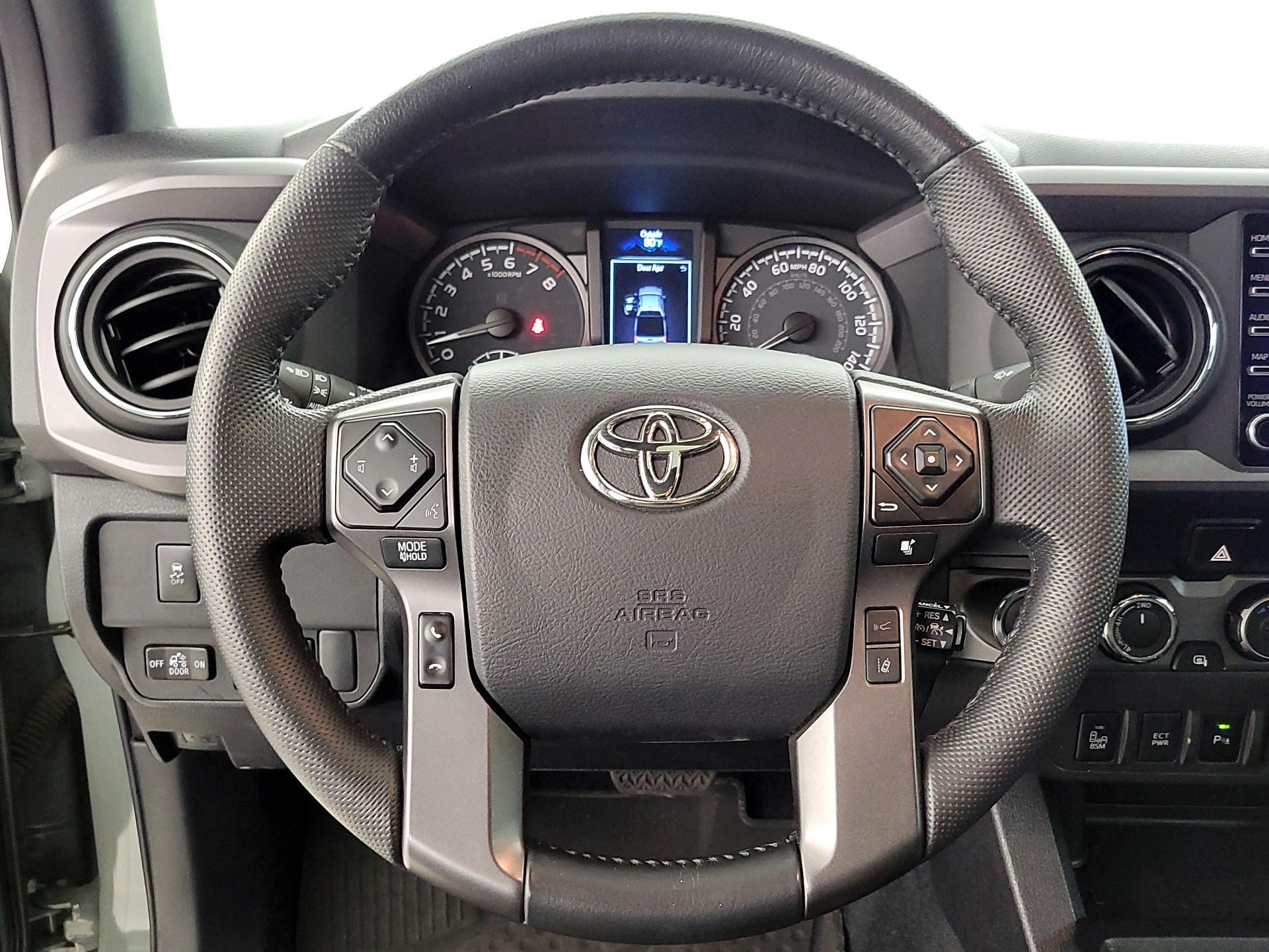 Thumbnail: 2023 Toyota Tacoma - 10