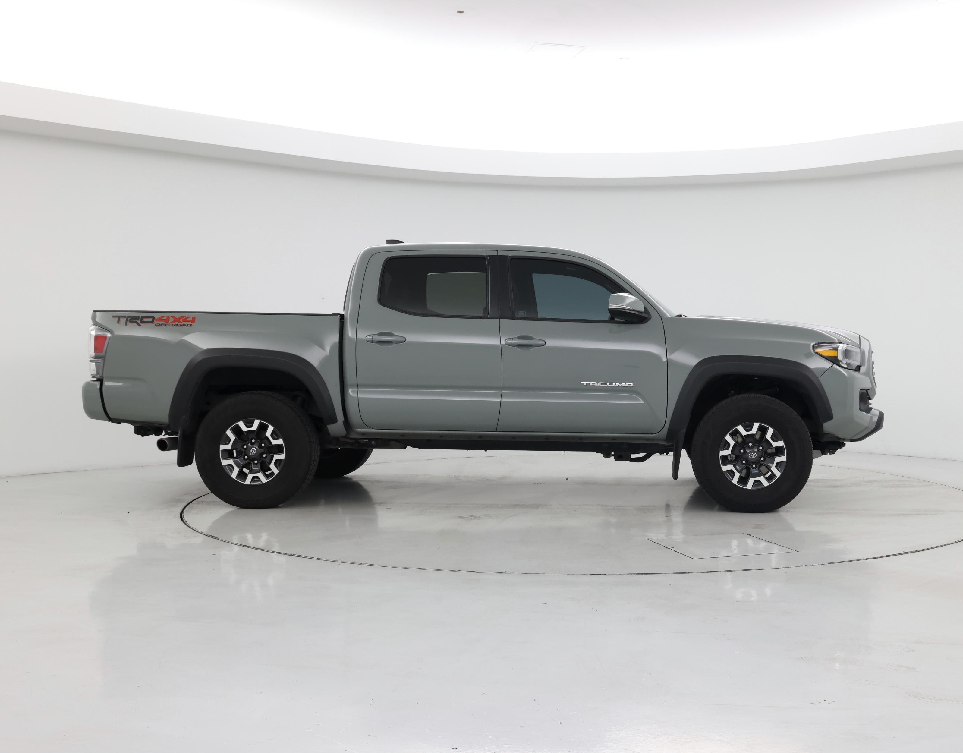 Thumbnail: 2023 Toyota Tacoma - 7