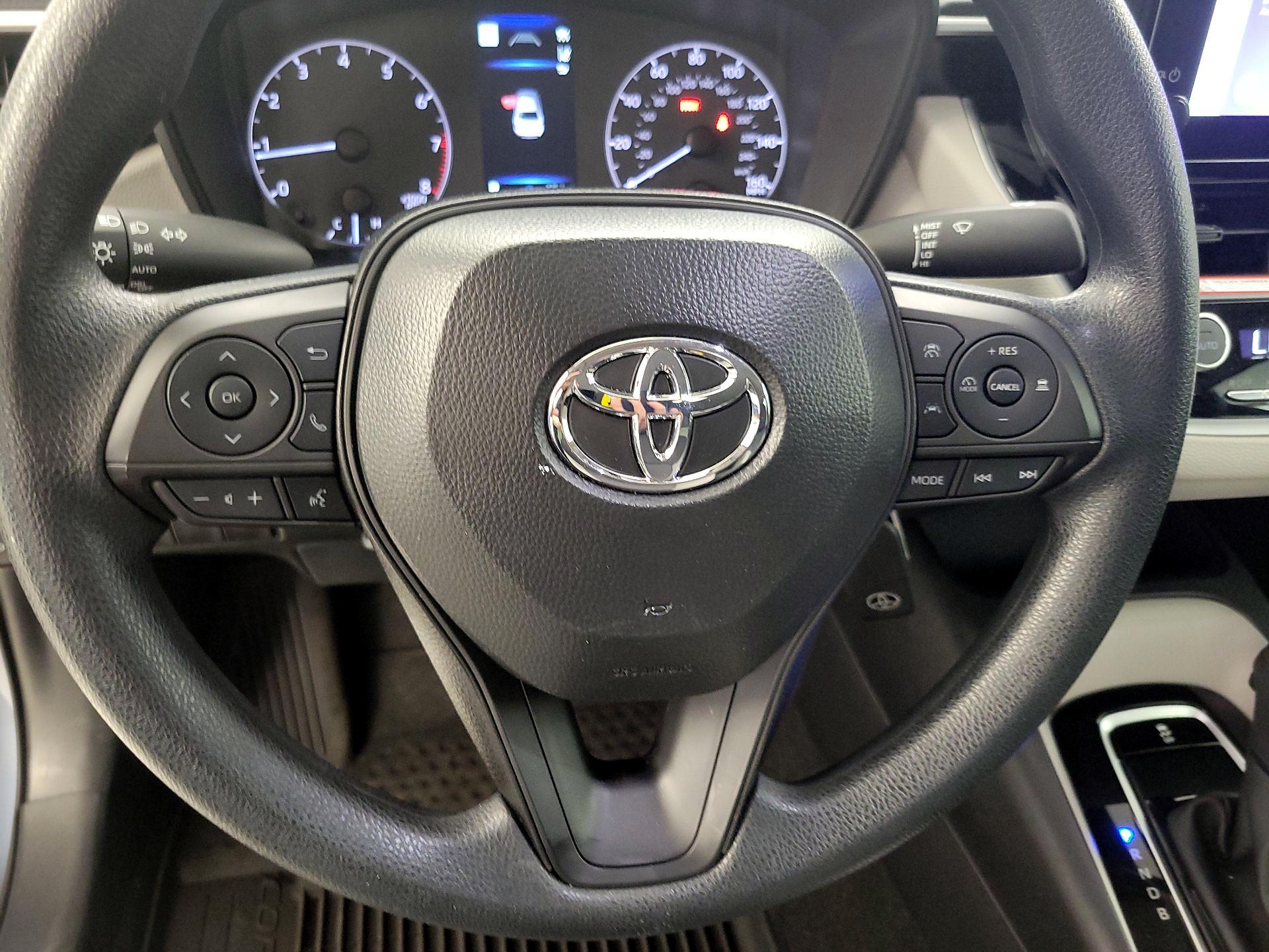 Thumbnail: 2025 Toyota Corolla - 10