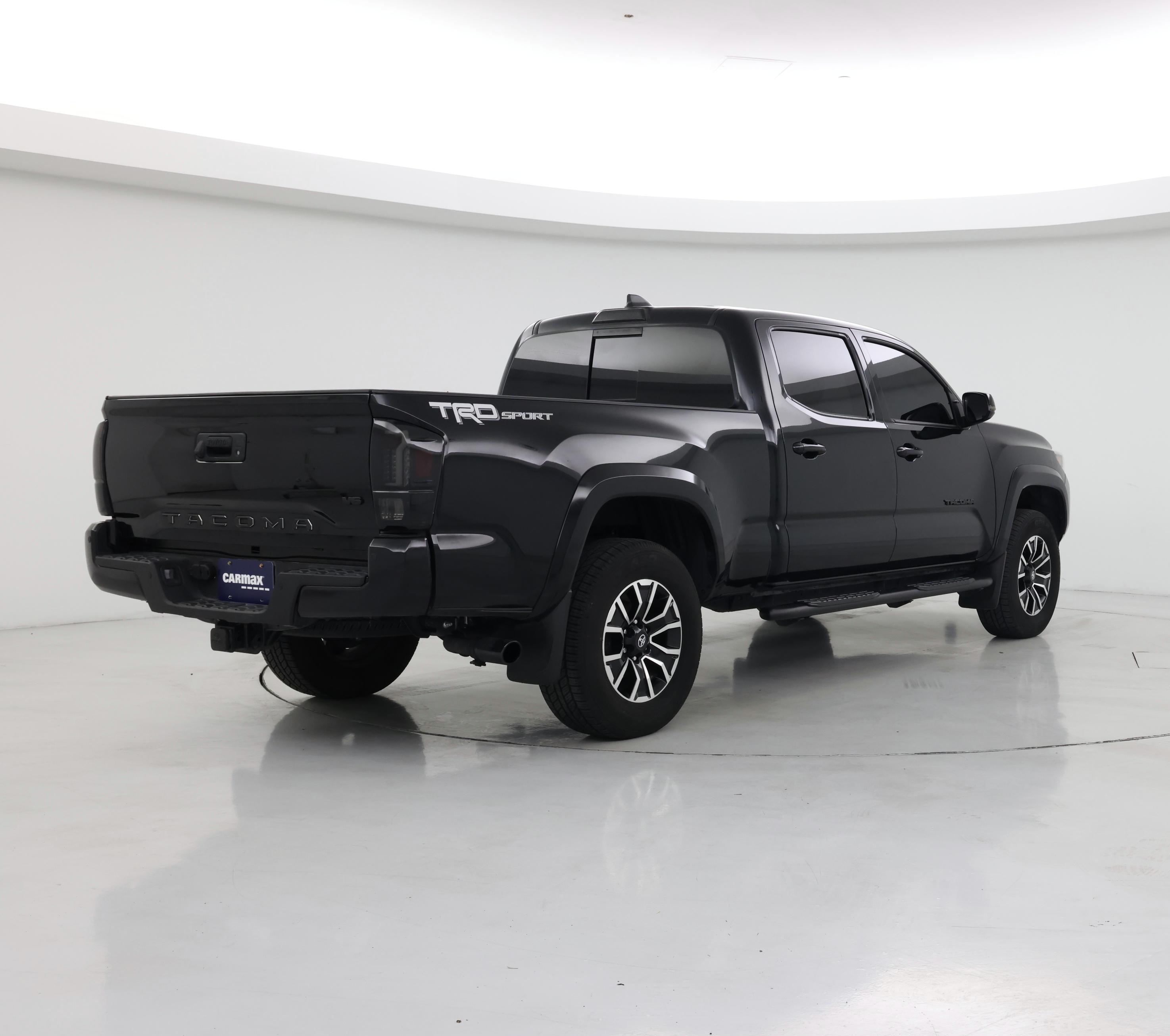 Thumbnail: 2022 Toyota Tacoma - 8