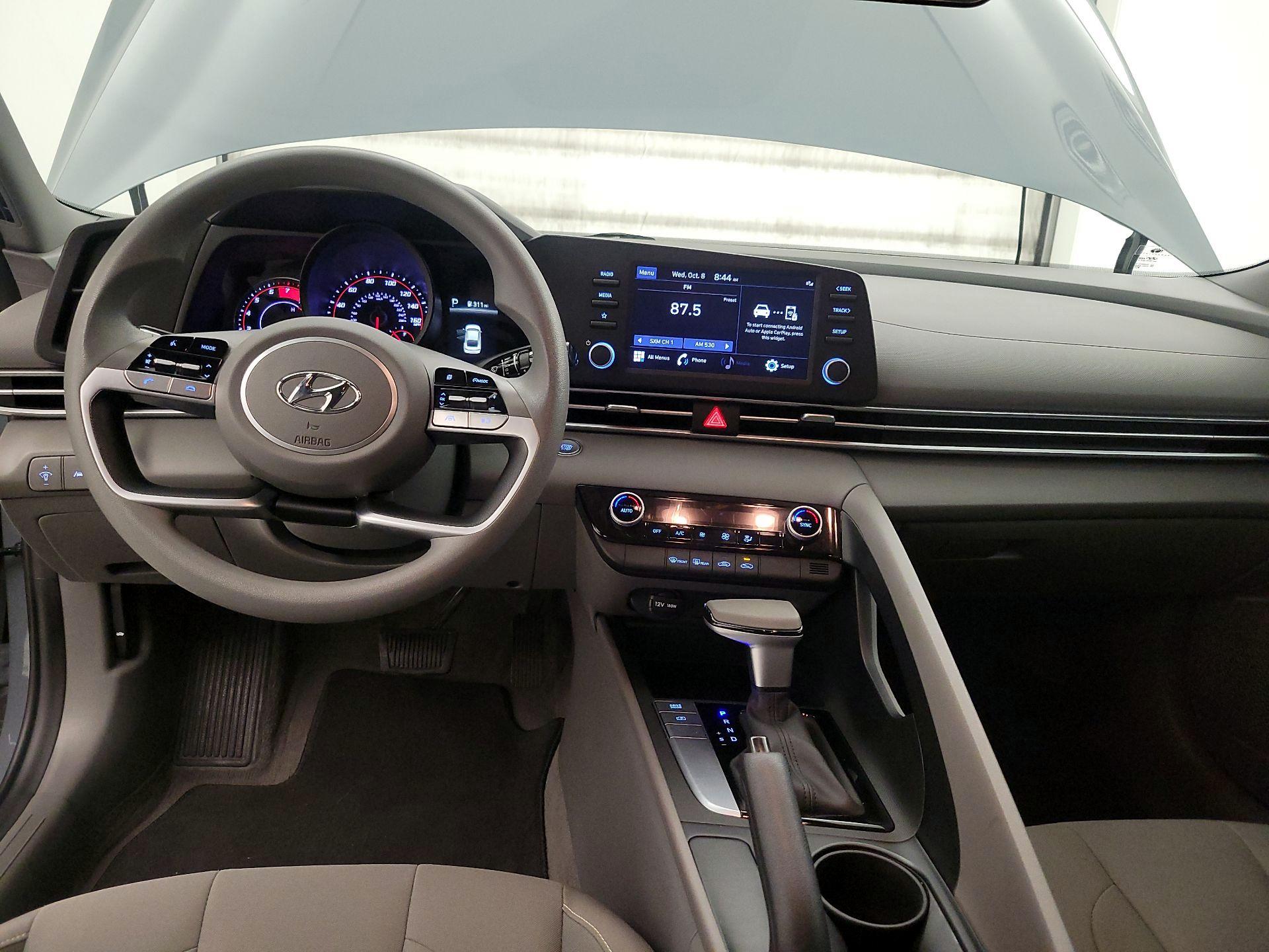Thumbnail: 2023 Hyundai Elantra - 9