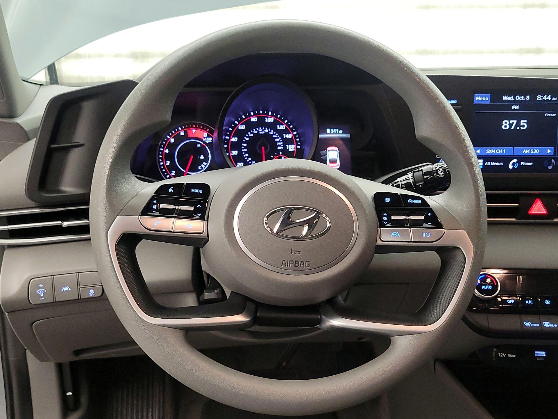 Thumbnail: 2023 Hyundai Elantra - 10