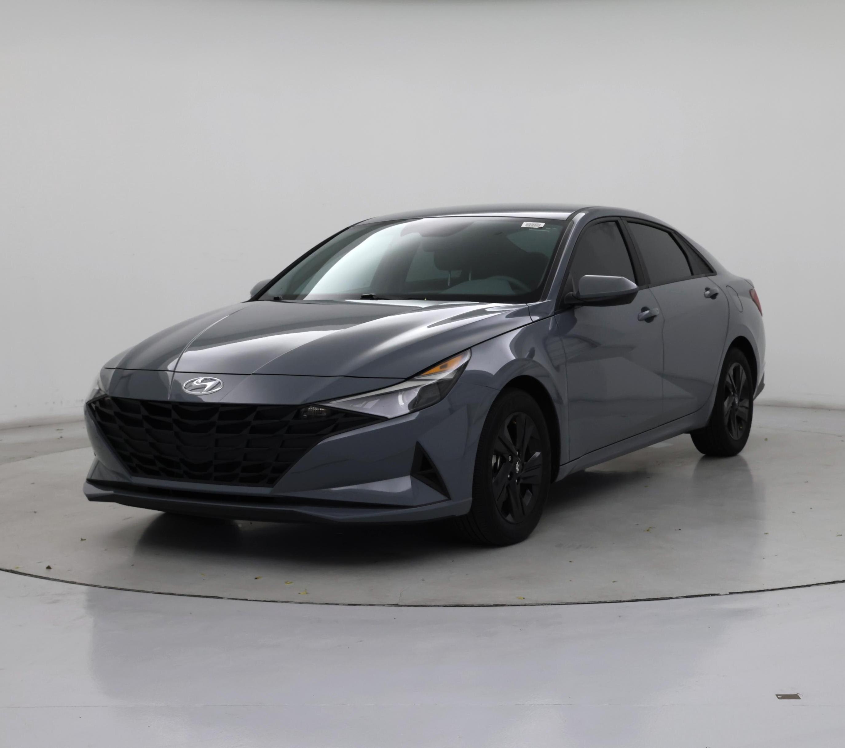 Thumbnail: 2023 Hyundai Elantra - 4