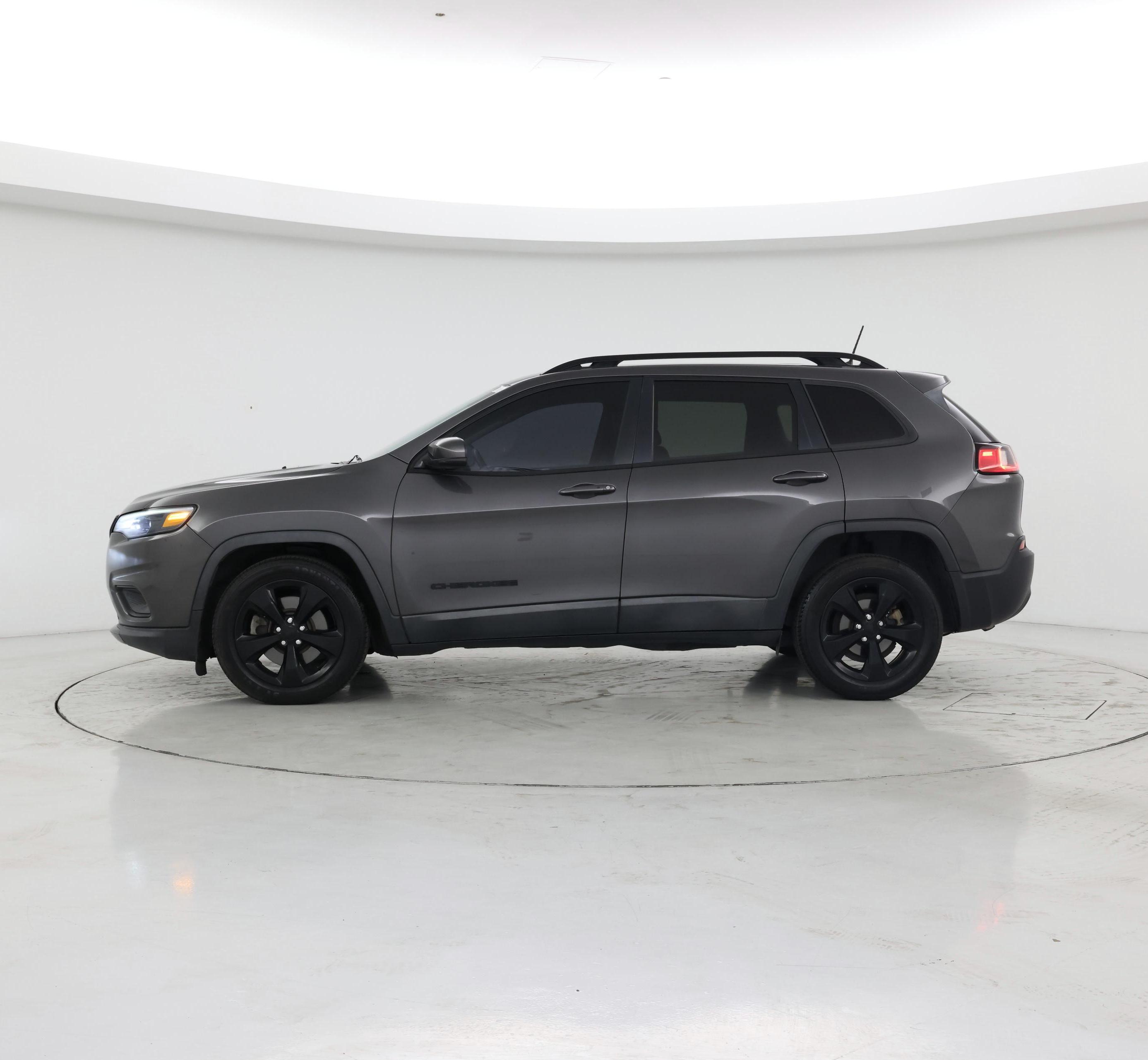 Thumbnail: 2019 Jeep Cherokee - 3