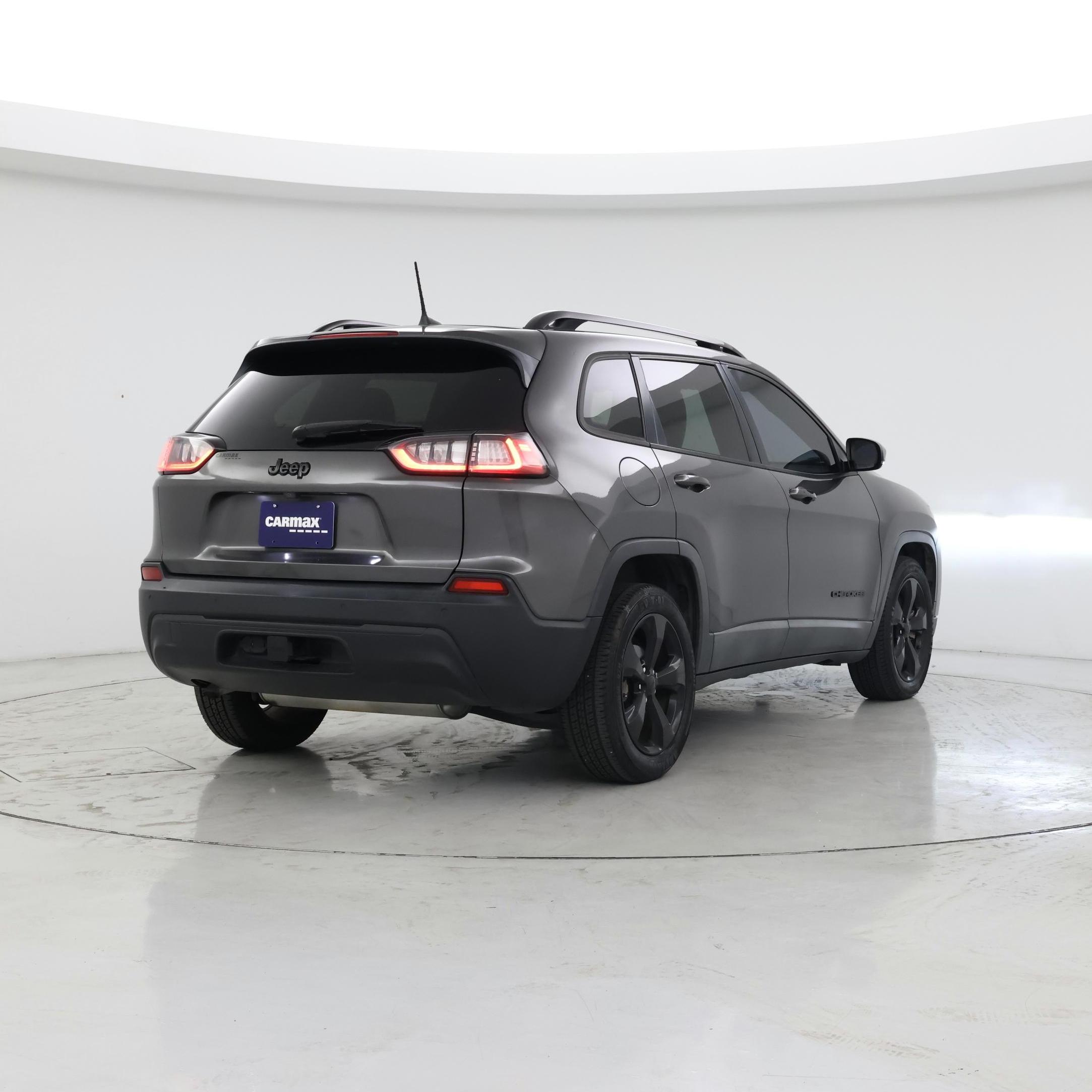 Thumbnail: 2019 Jeep Cherokee - 8
